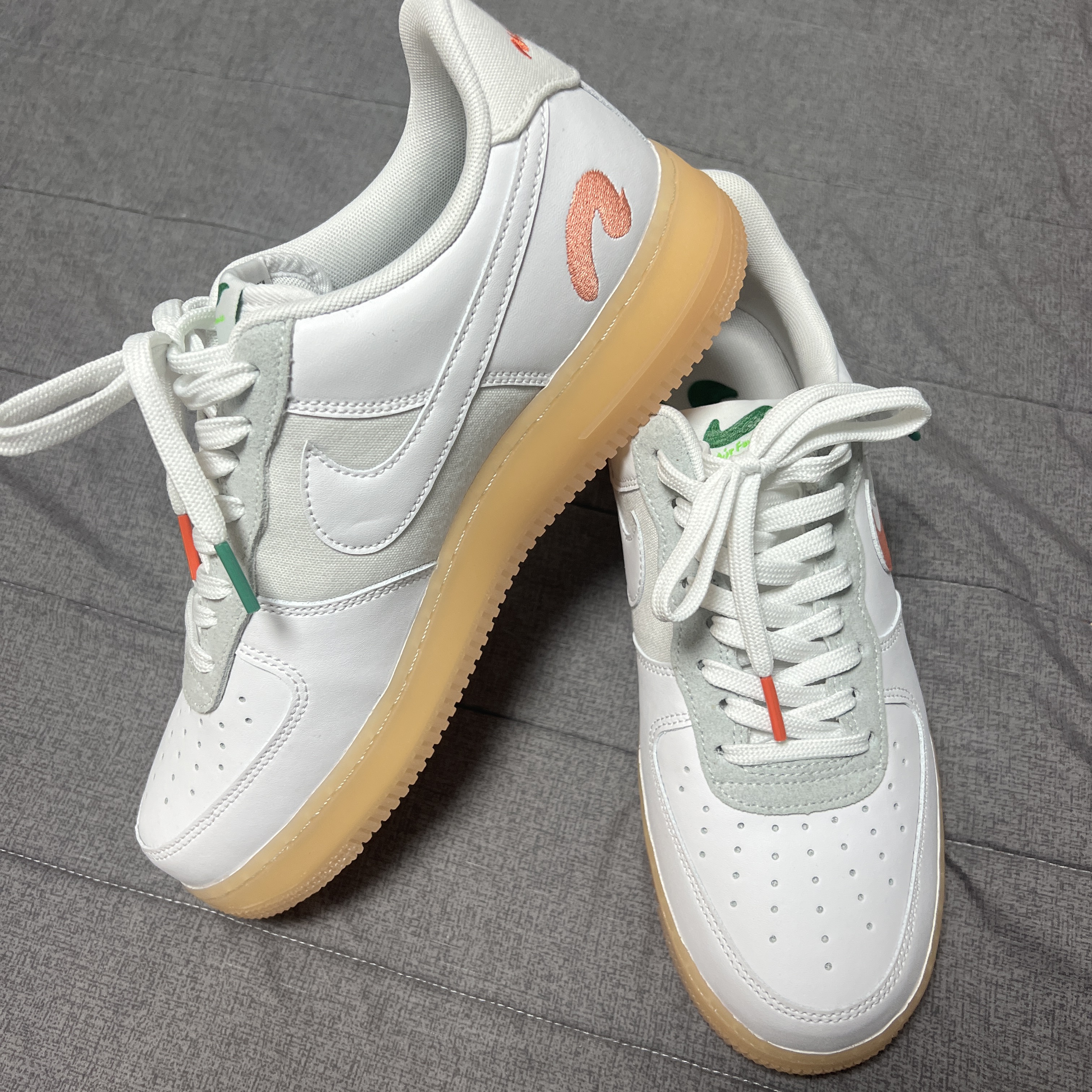 Nike x Mayumi Yamase Air Force 1 Flyleather Solar Red 착용 스타일 - 1