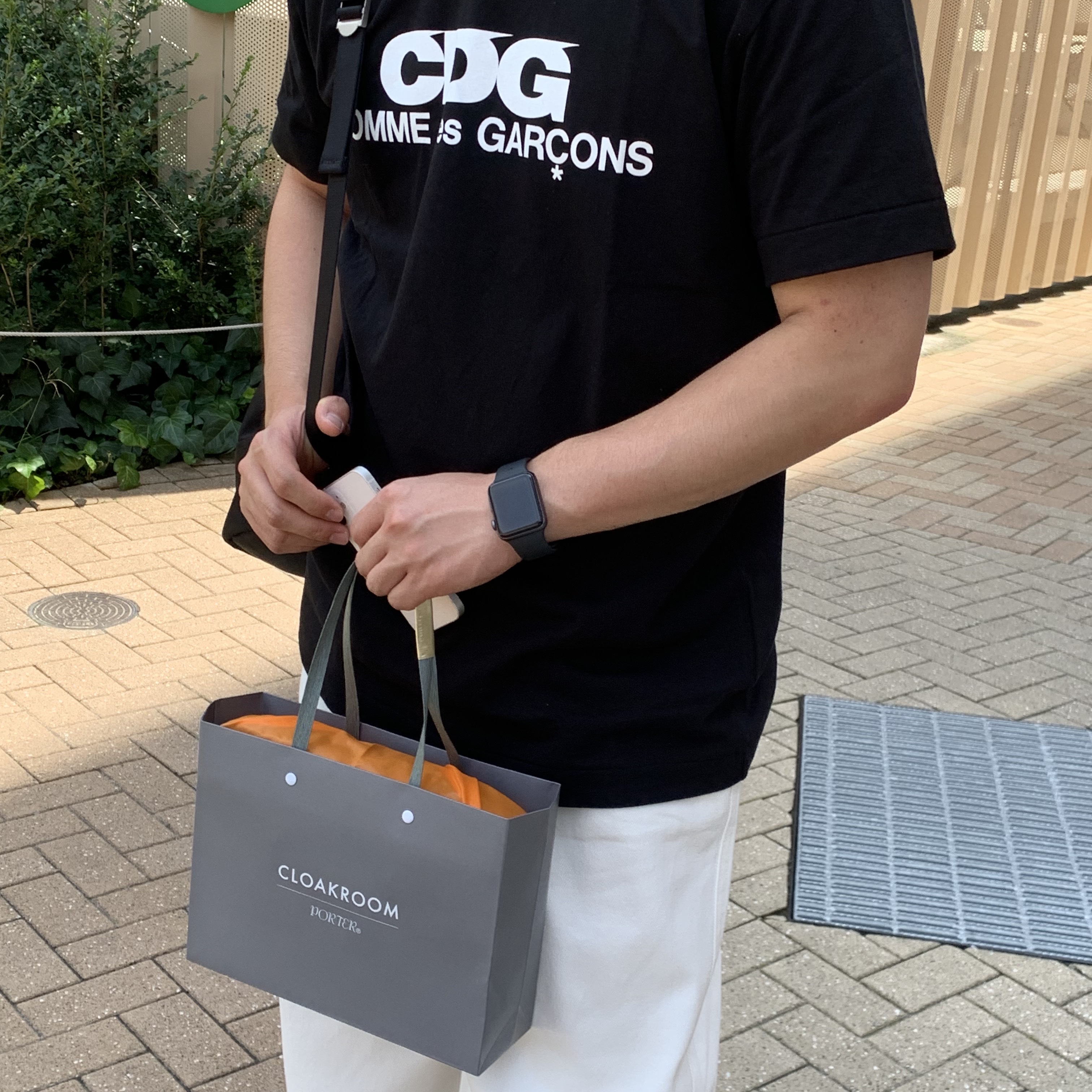Porter Tanker Shoulder Bag S Iron Blue, Danton Plain Short Sleeve Pocket T-Shirt White 착용 스타일 - 2