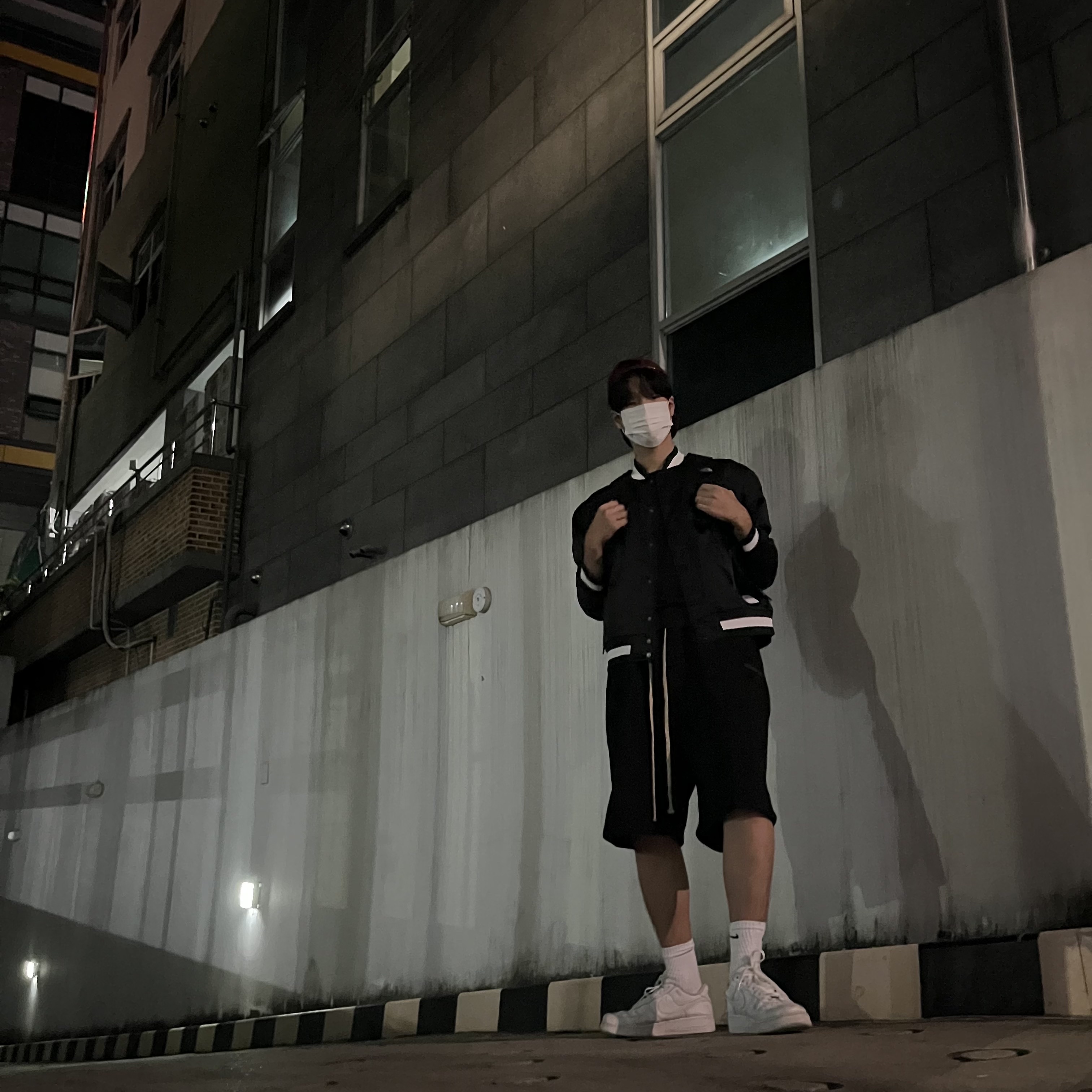 Nike NSW Authentics Varsity Jacket Black - Asia, Nike Air Force 1 '07 Low White 착용 스타일 - 3