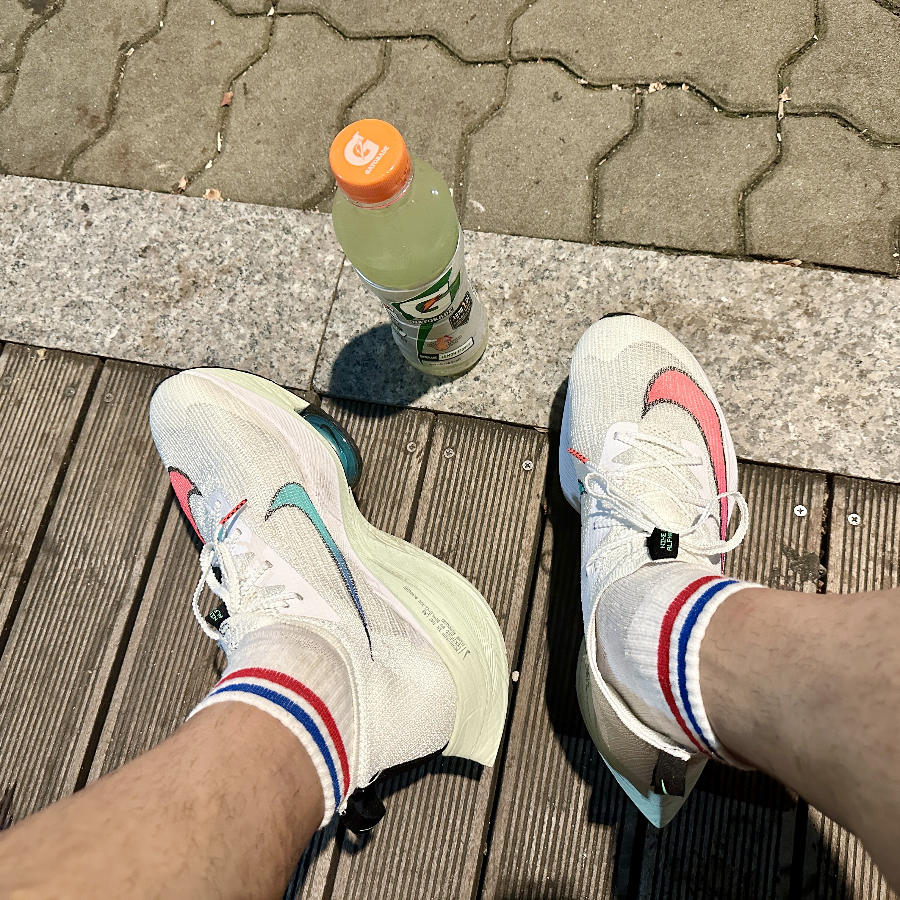 Nike Air Zoom Alphafly Next% Watermelon 착용 스타일 - 1