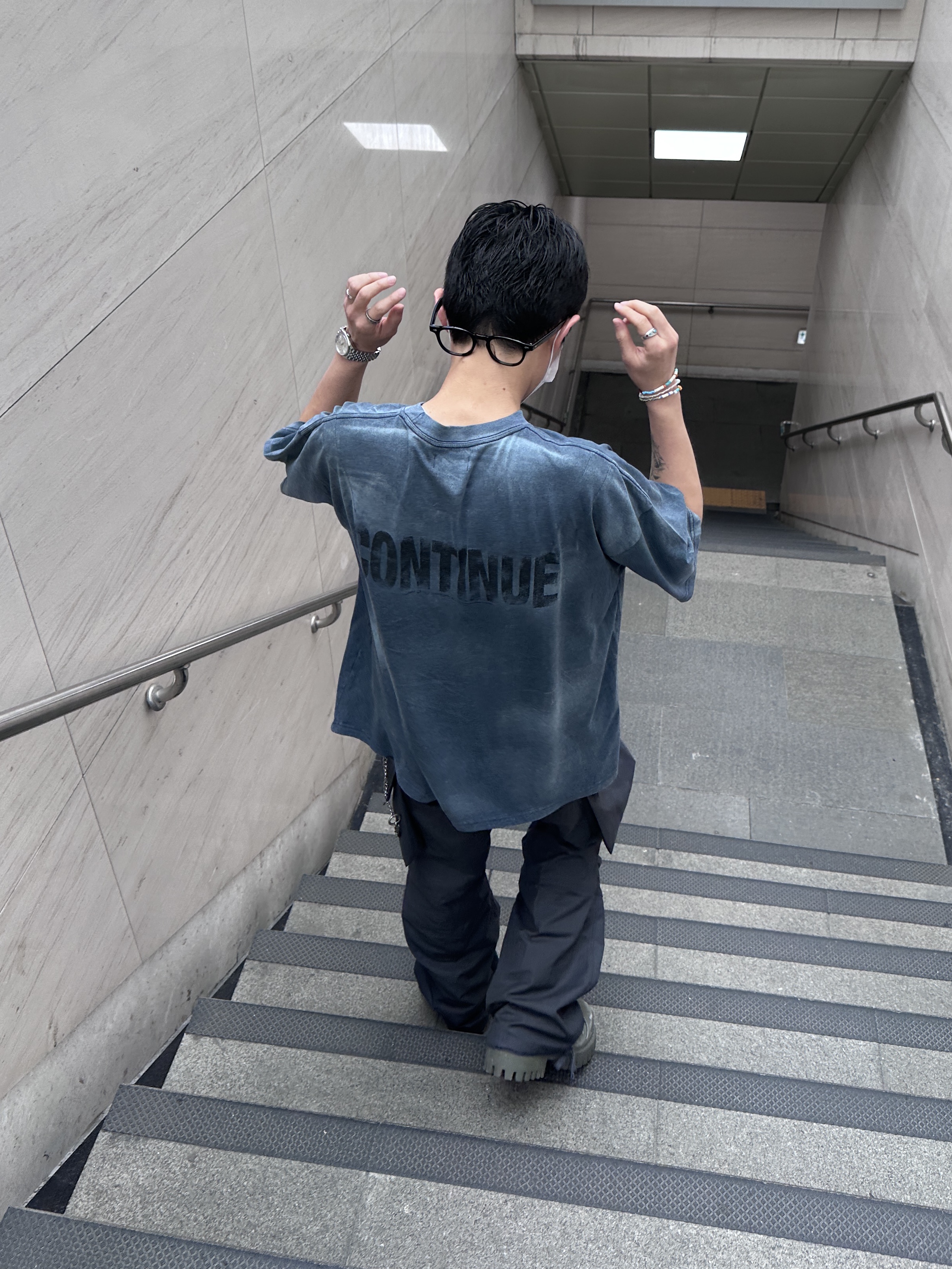 Balenciaga Combat Strike 20mm Boot Kaki, Farfromwhat Far Wahsed Drift T-Shirt Navy 착용 스타일 - 4
