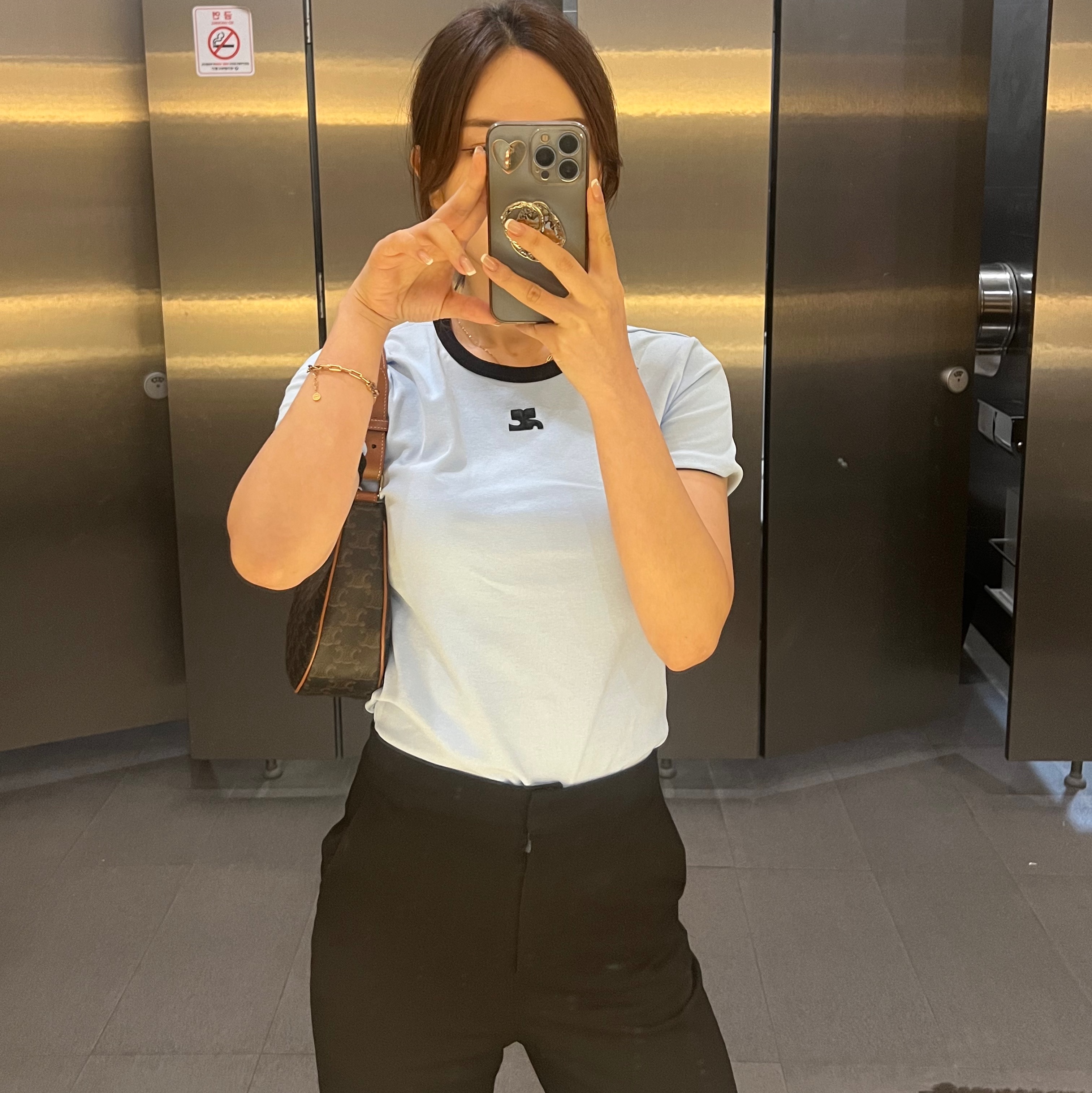 Celine Ava Bag in Triomphe Canvas and Calfskin Tan, (W) Courreges Reedition Bumpy Contrast T-Shirt Heritage White Black 착용 스타일