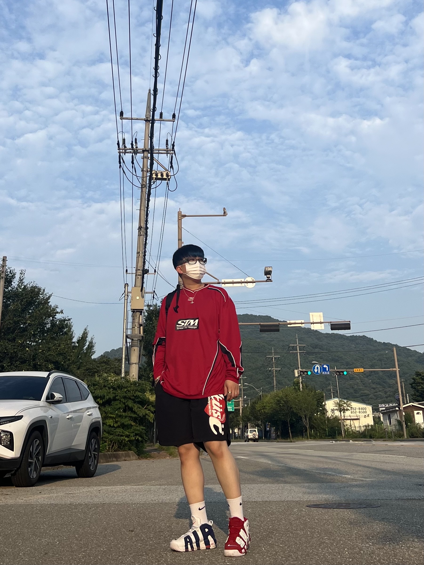 Nike x Supreme Air More Uptempo Suptempo Red, Nike Air More Uptempo Knicks 착용 스타일 - 2