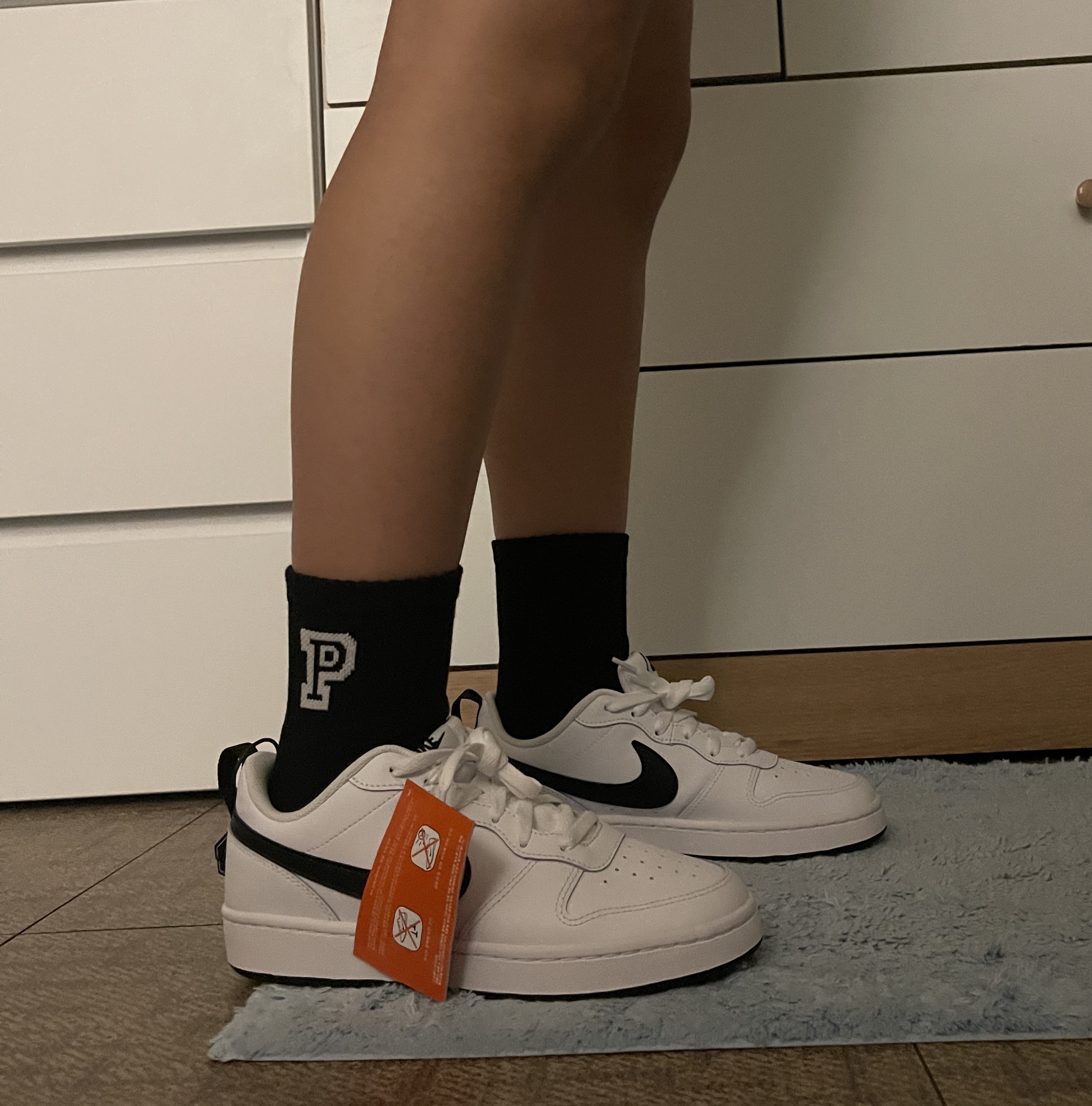 (GS) Nike Court Borough Low 2 White Black 착용 스타일 - 4