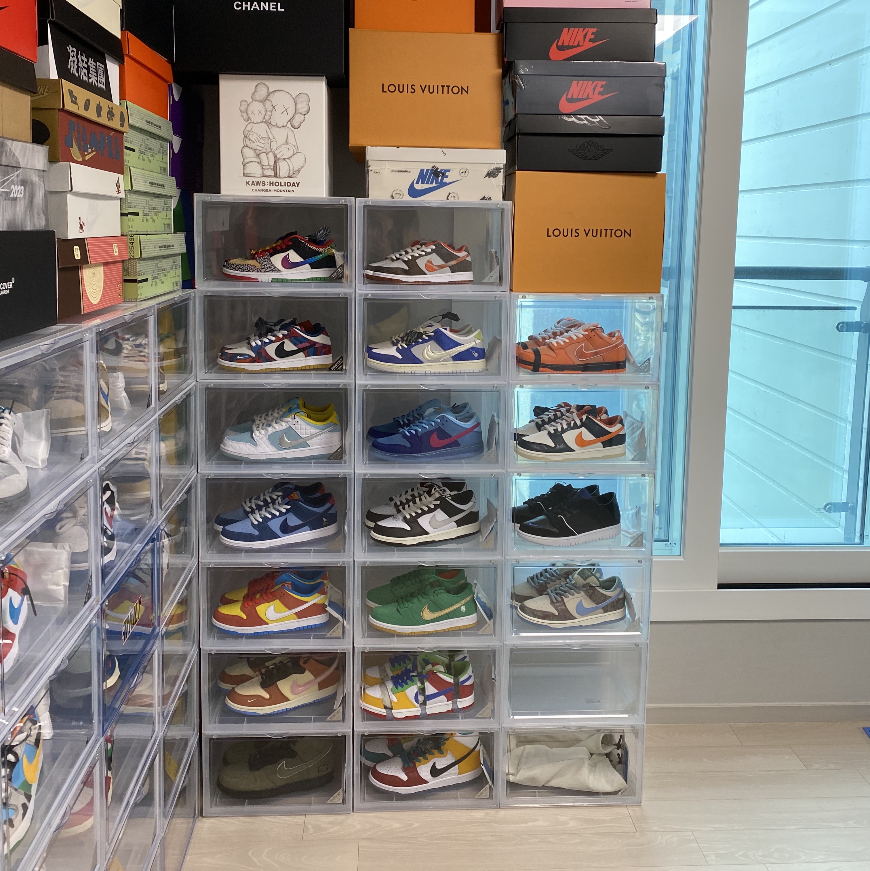 Nike x FTC SB Dunk Low Pro QS Lagoon Pulse, Nike x Crenshaw Skate Club SB Dunk Low Sail Light Blue Cedar 착용 스타일
