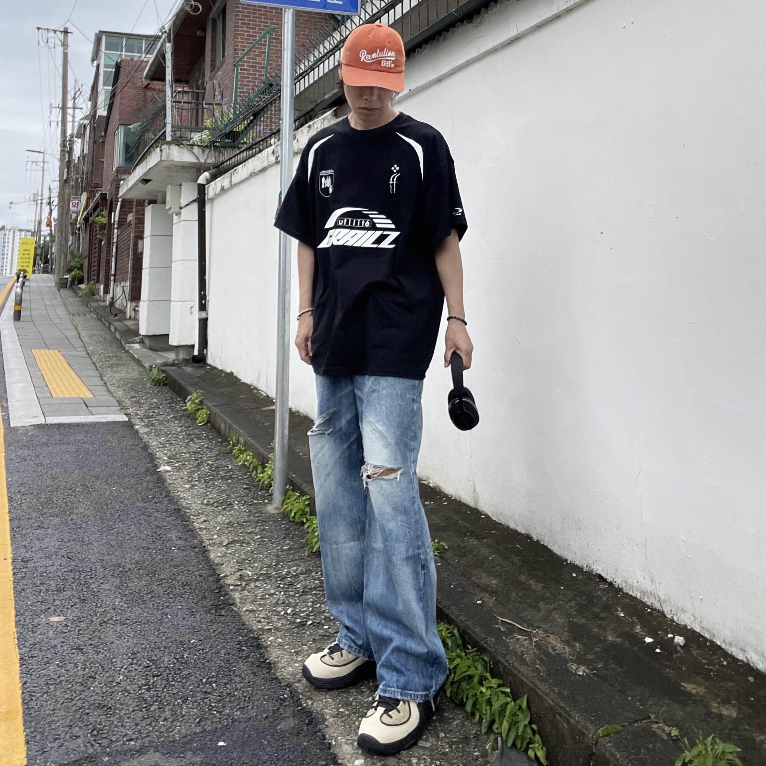 Nike x Stussy Air Penny II Rattan and Limestone 착용 스타일 - 2
