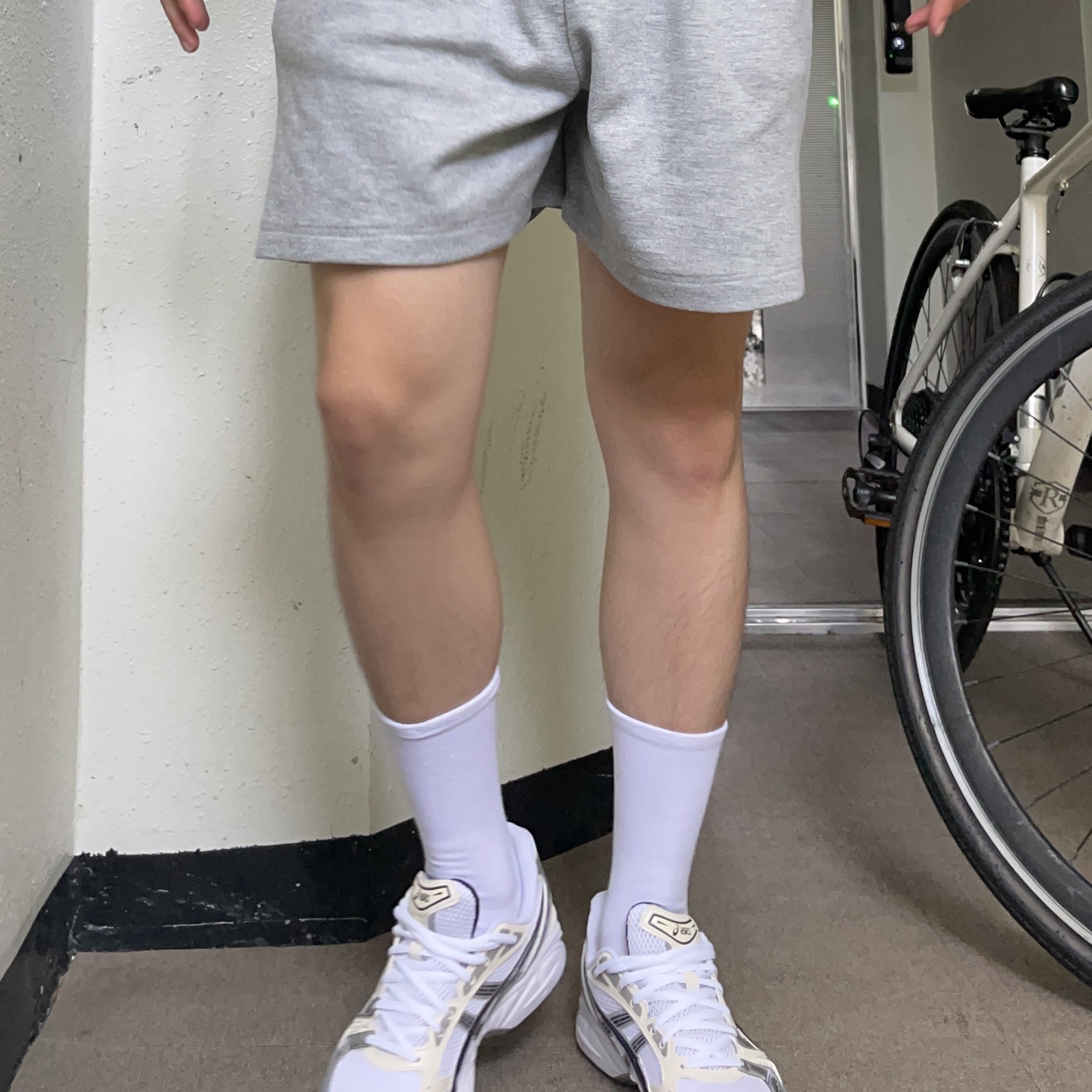 (W) Asics Gel-Kayano 14 White Midnight 착용 스타일