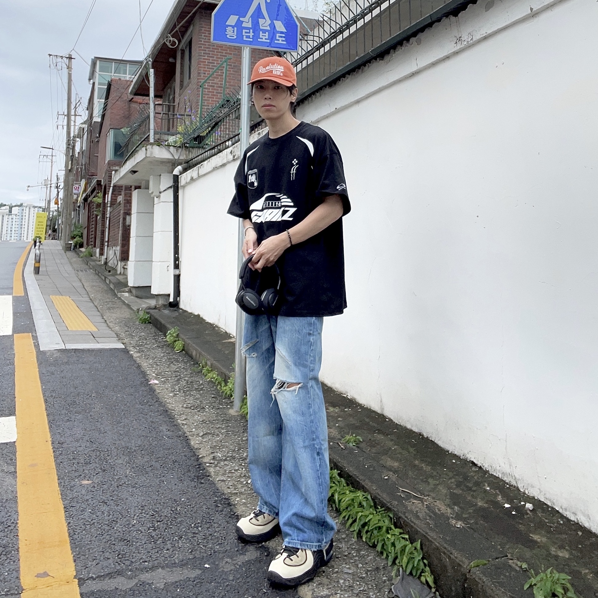 Nike x Stussy Air Penny II Rattan and Limestone 착용 스타일 - 1