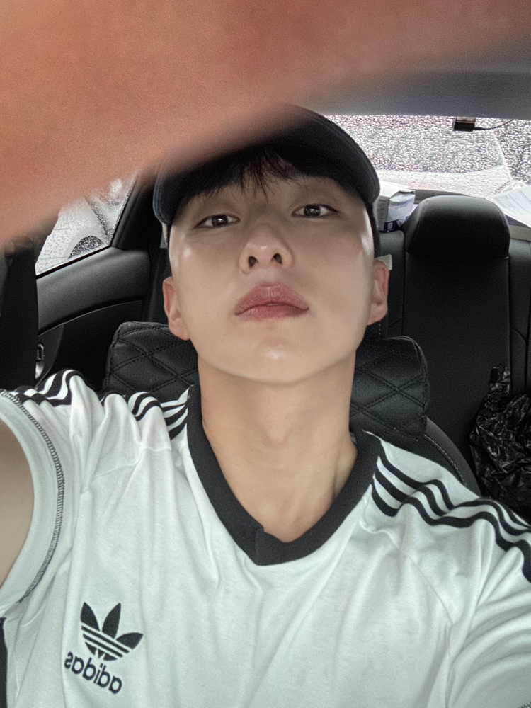 KREAM 프로필 이미지