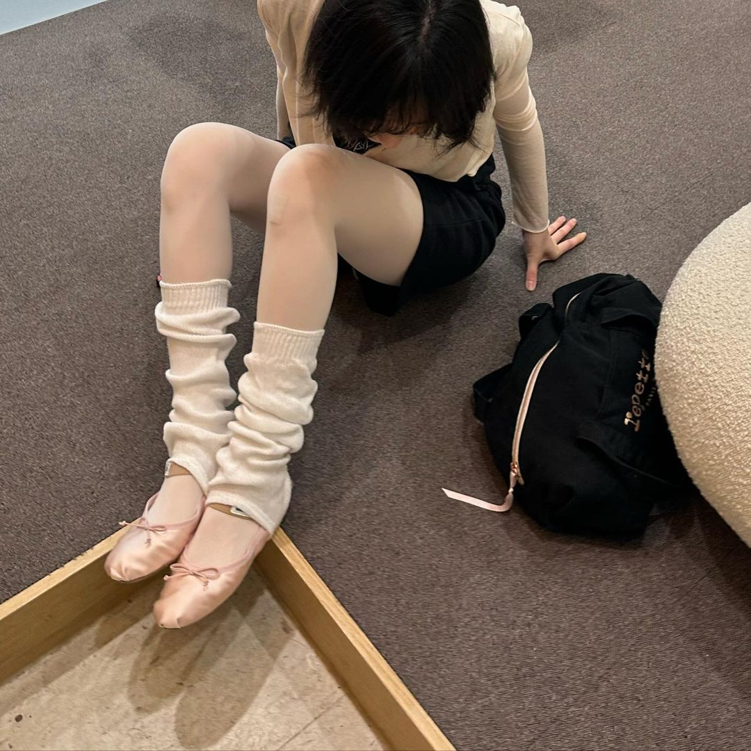 (W) Miu Miu Satin Ballerinas Orchid Pink 착용 스타일 - 3