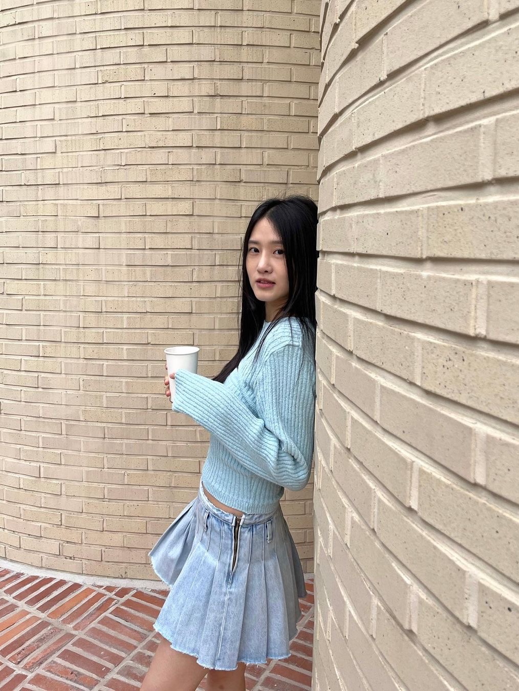 Porta Women Corn Denim Pleats Skirt Light Blue, Porta Women Corn Denim Pleats Skirt White 착용 스타일 - 2