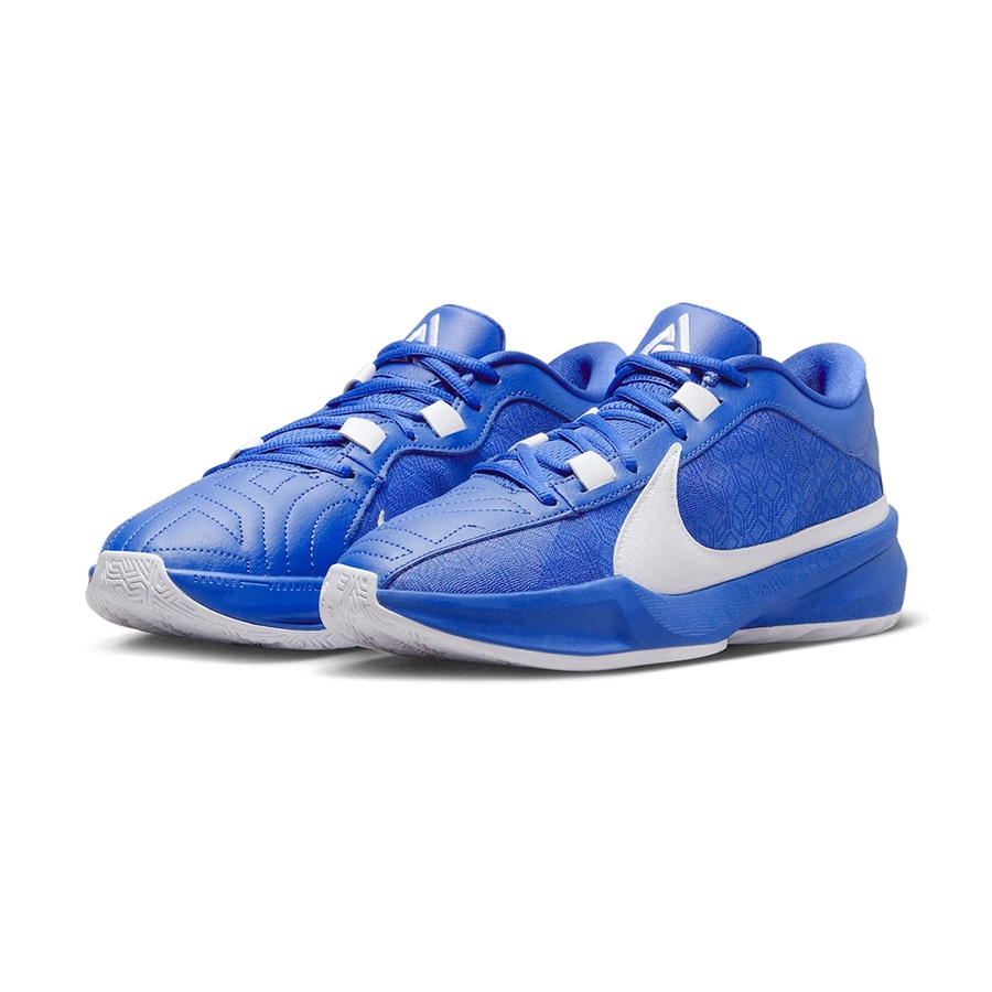 (W) Nike Zoom Vomero 5 Cobblestone and Flat Pewter, Nike Zoom Freak 4 Indigo Haze 착용 스타일 - 3