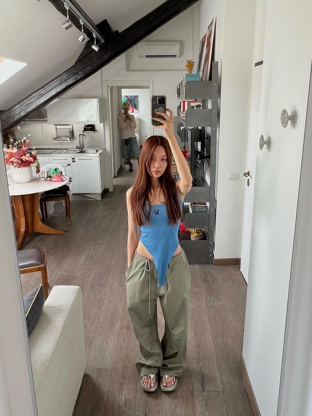Porta Women Pigment Washed Bodysuit Blue 착용 스타일 - 2
