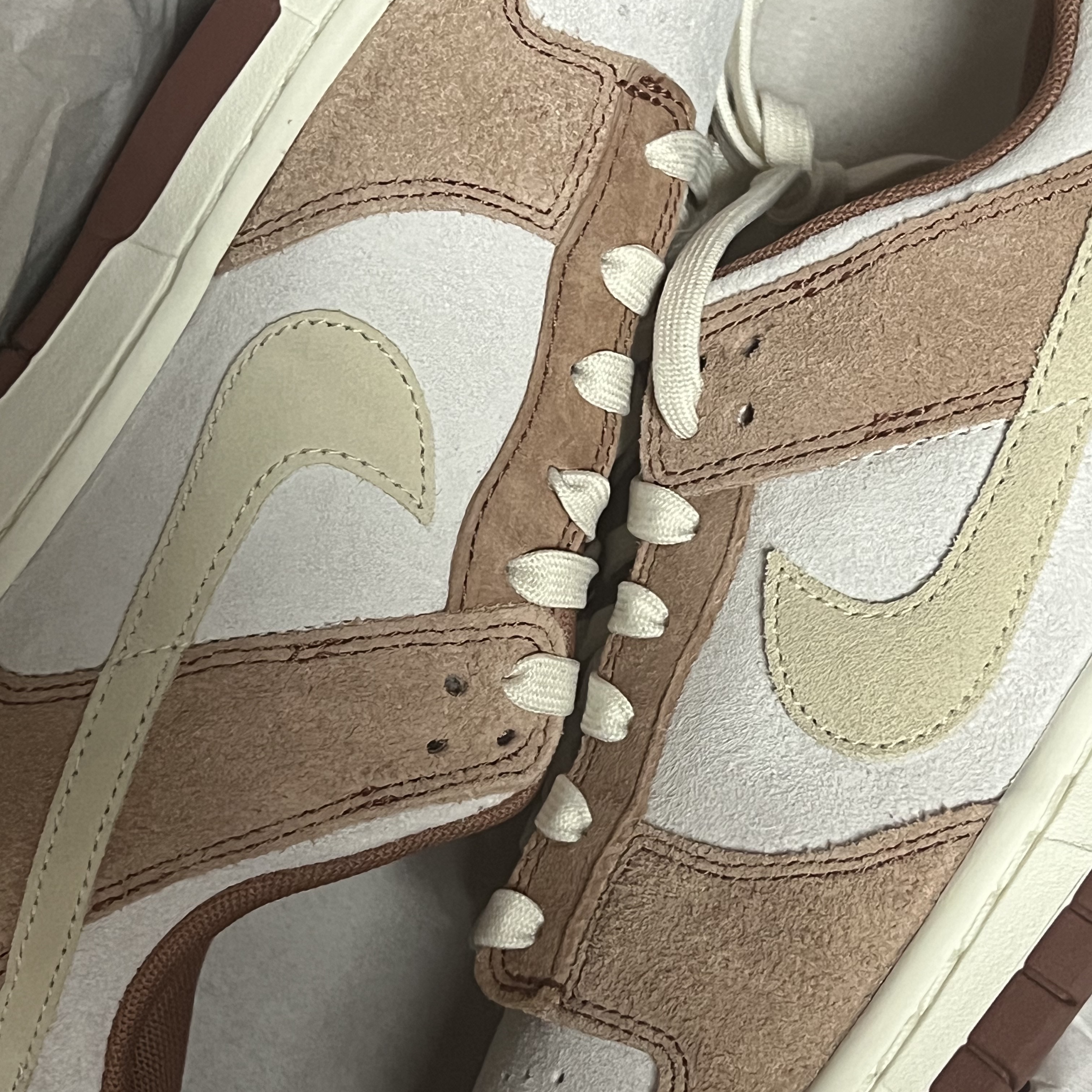Jordan 1 Retro High OG Defiant SB LA to Chicago, Jordan 1 Low Kkachi 착용 스타일 - 3