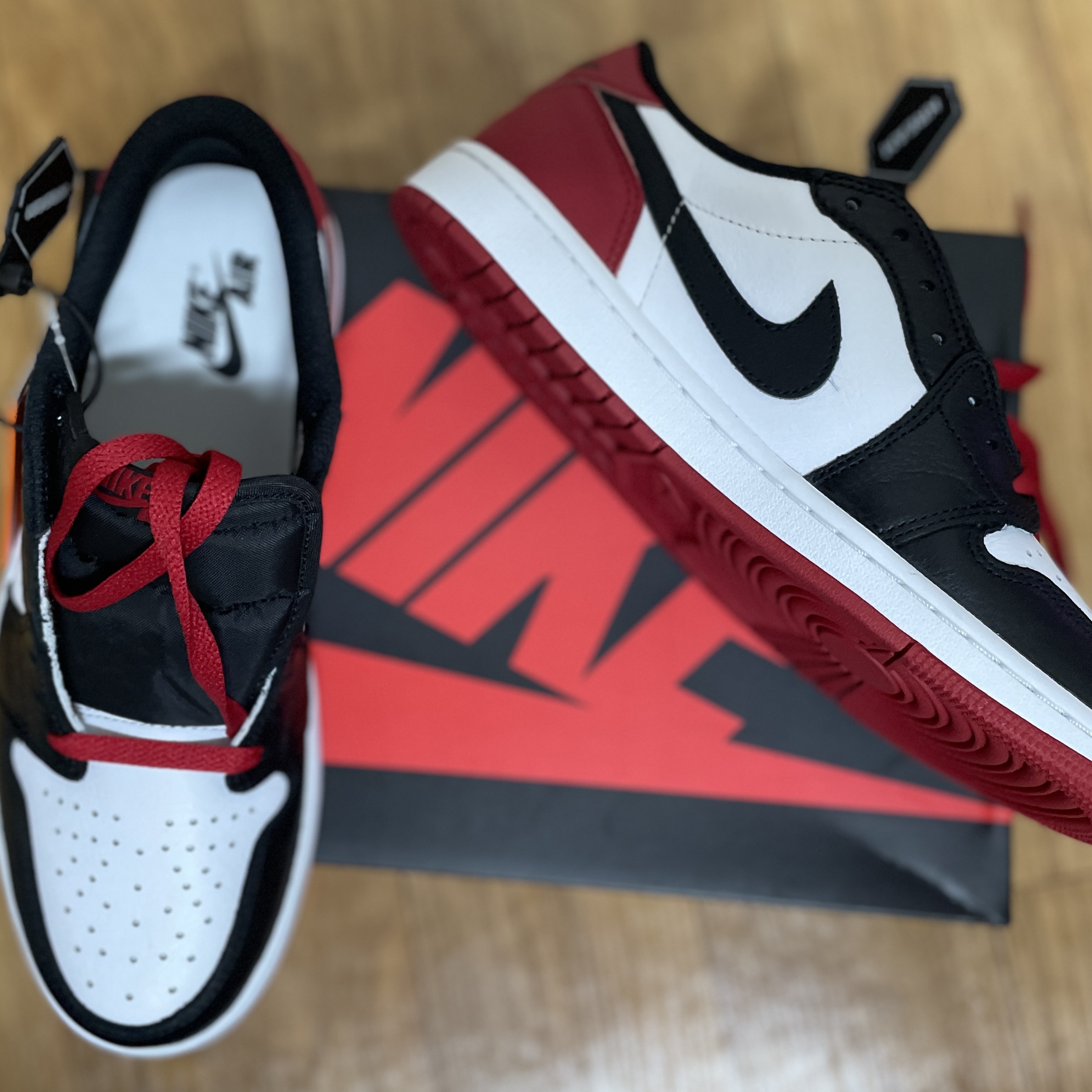 Jordan 1 Retro Low OG Black Toe 착용 스타일