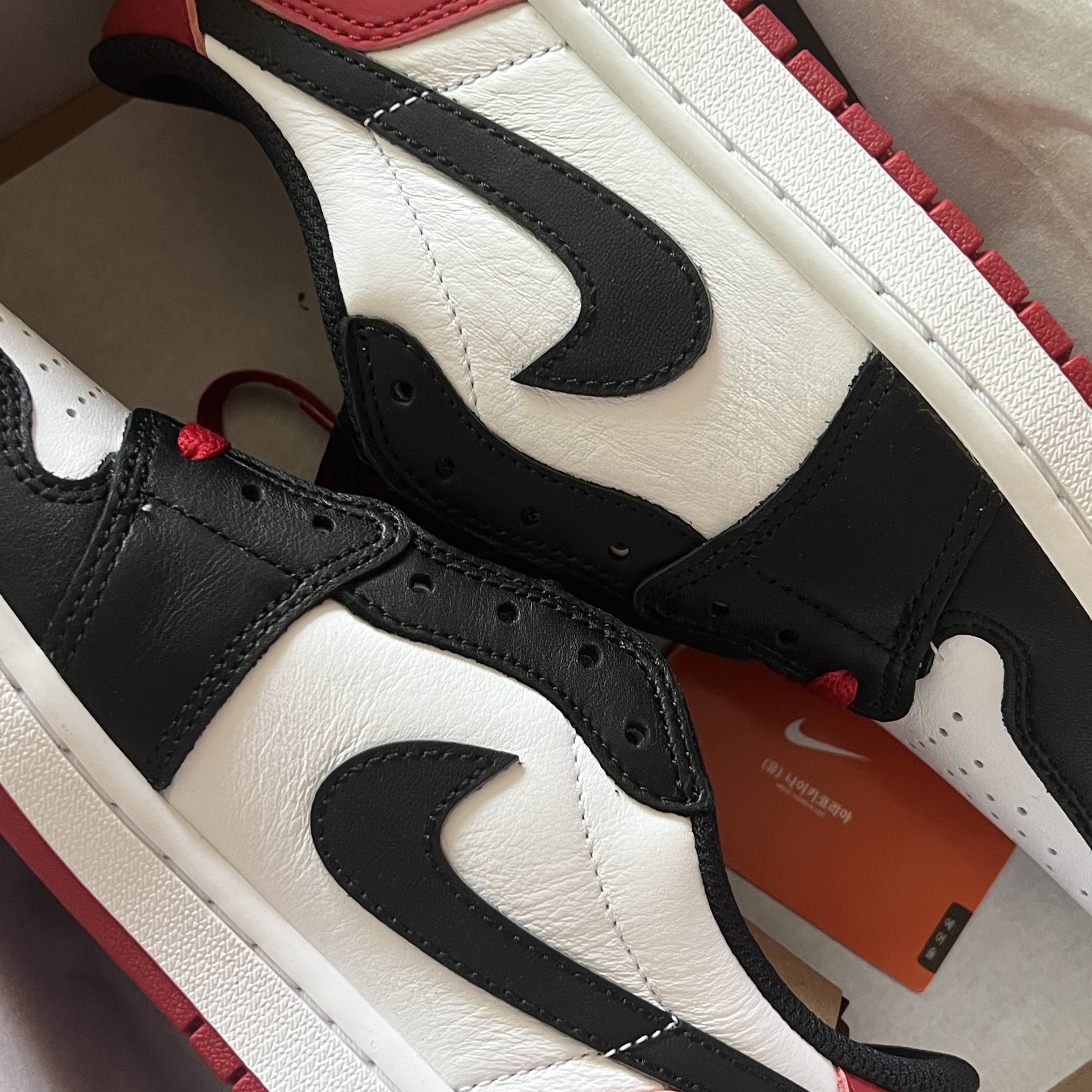 Jordan 1 Retro High OG Defiant SB LA to Chicago, Jordan 1 Low Kkachi 착용 스타일 - 5