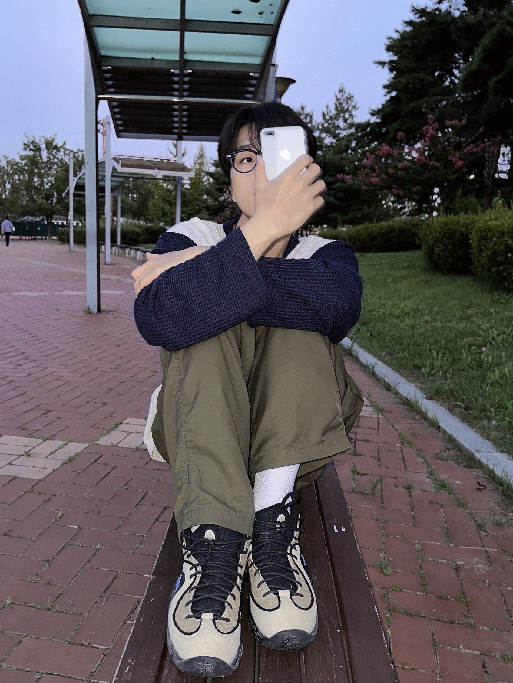 Nike x Stussy Air Penny II Rattan and Limestone 착용 스타일 - 3
