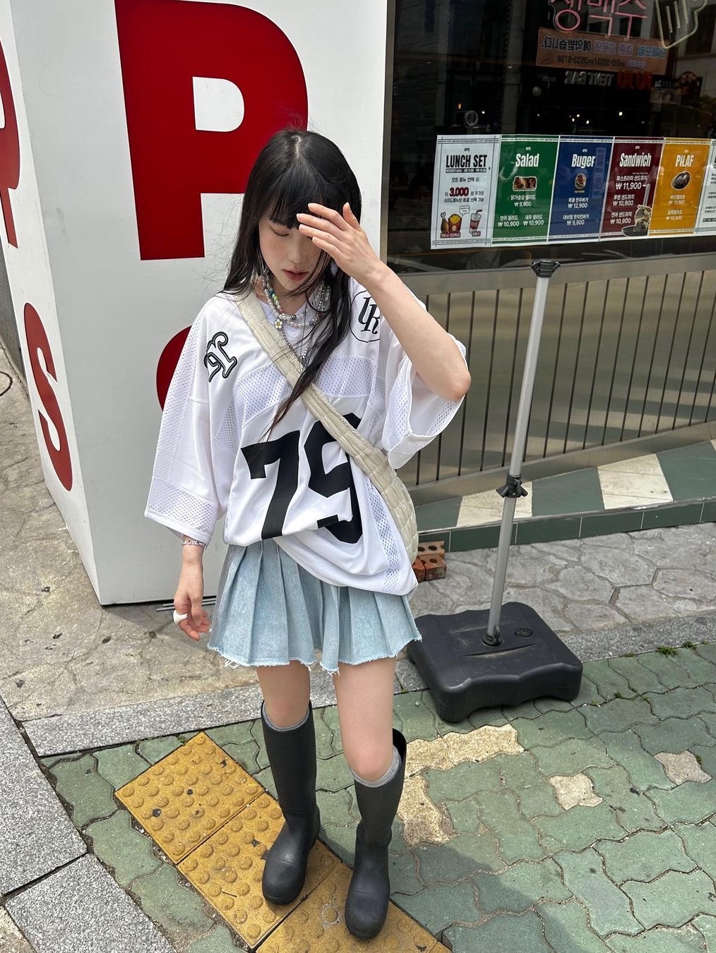 Porta Women Hockey Jersey Top White, Porta Women Hockey Jersey Top Navy 착용 스타일 - 1