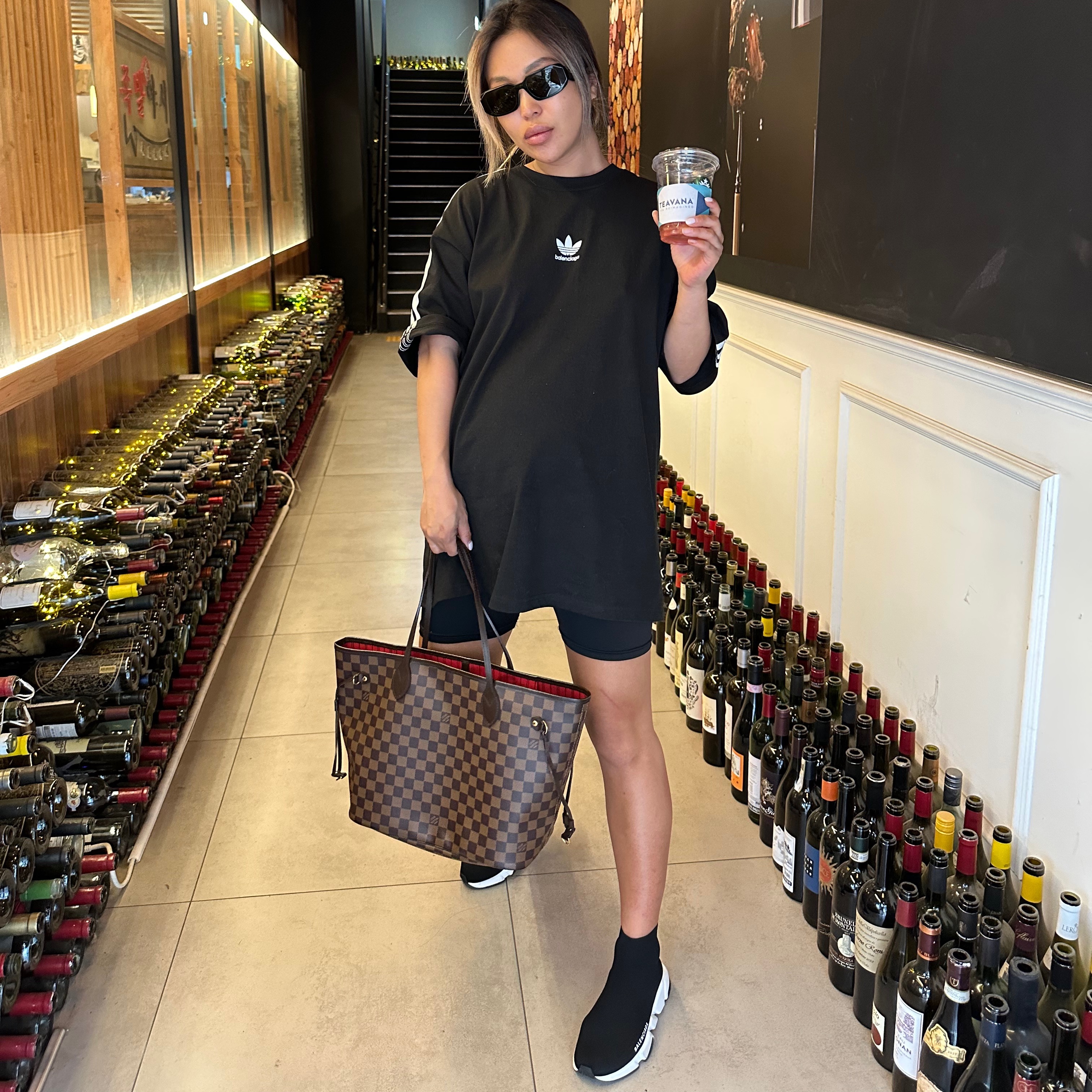 (W) Balenciaga Speed Trainer Black White 2021/2022 착용 스타일