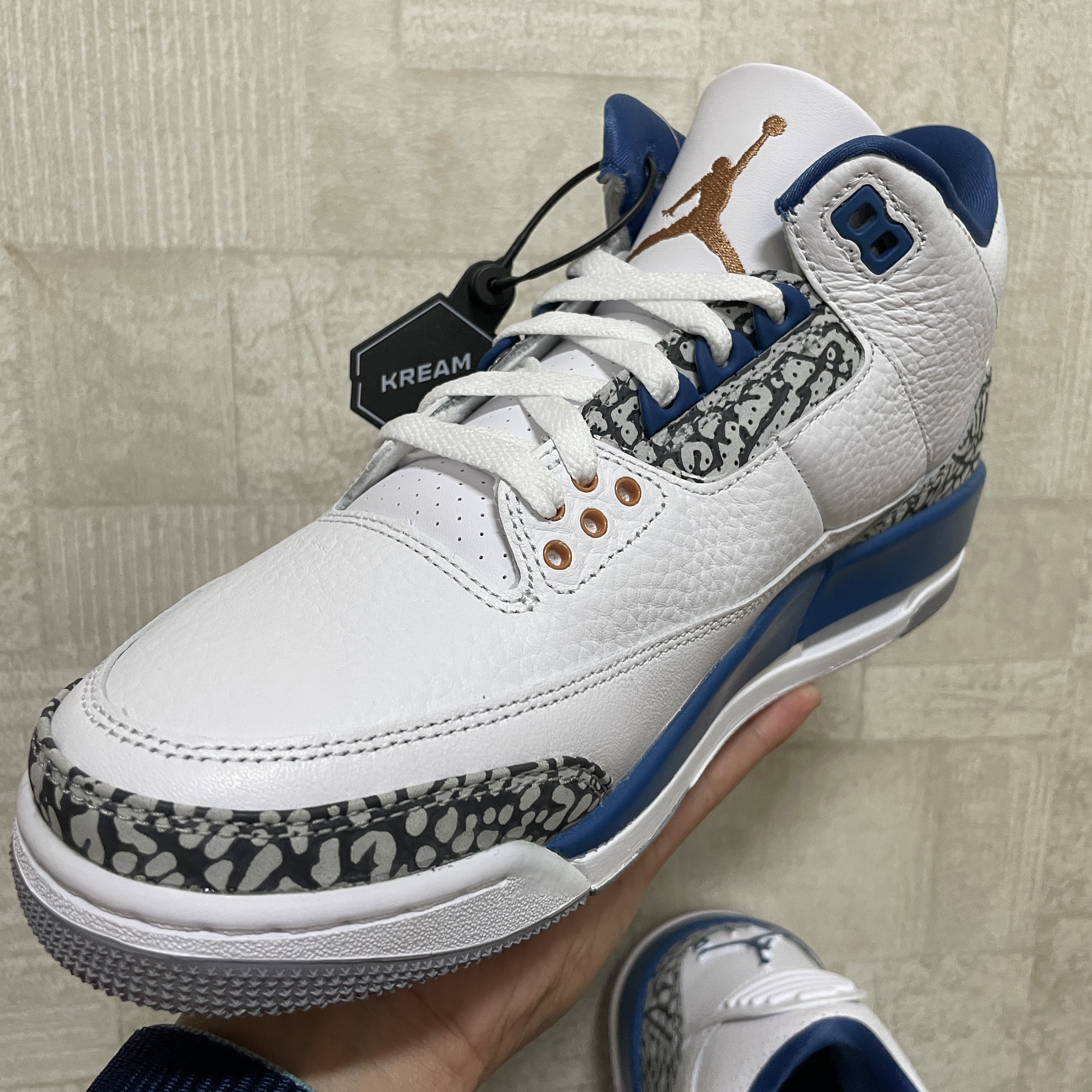 Jordan 3 Retro True Blue and Copper 착용 스타일