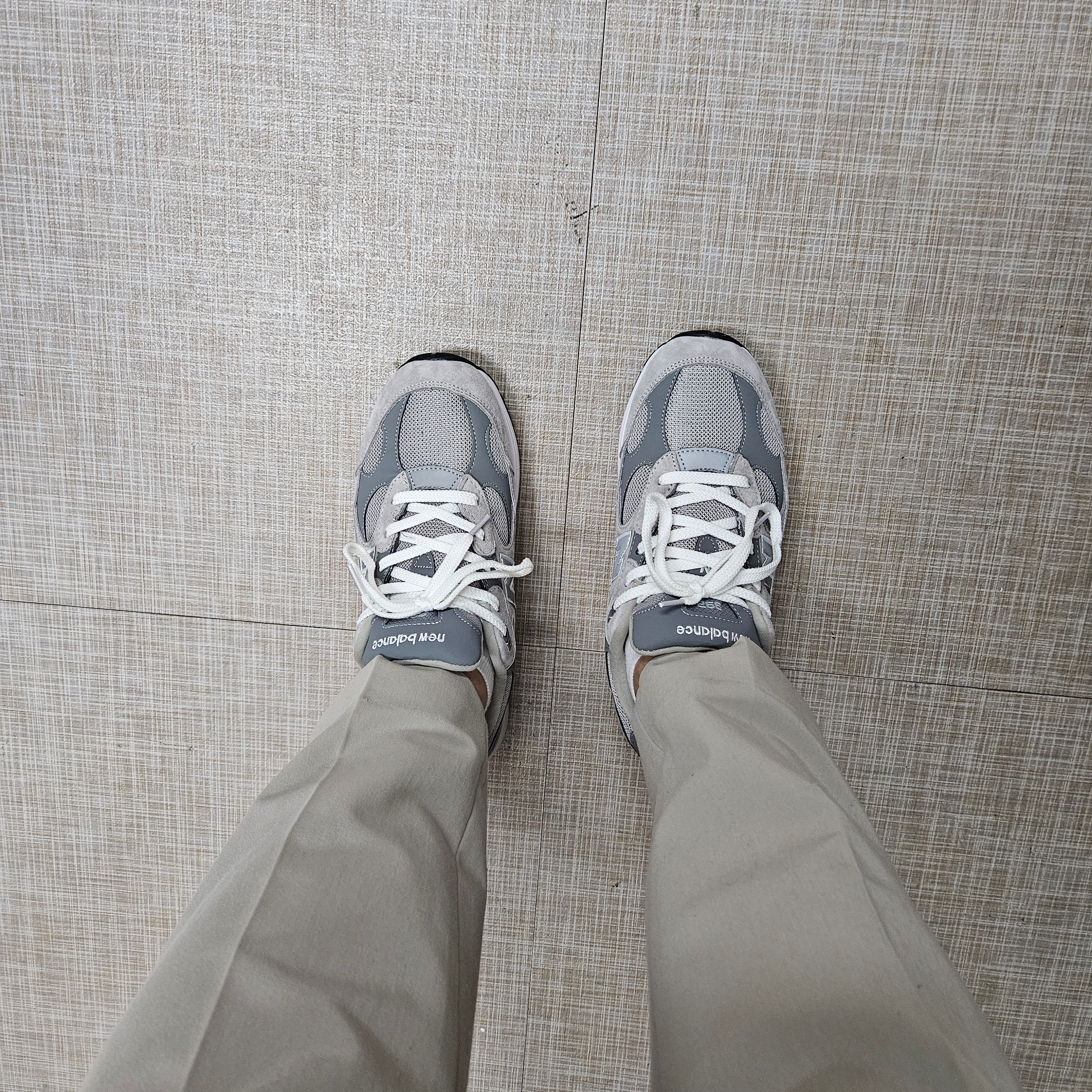 New Balance 992 Made in USA Grey - D Standard 착용 스타일 - 2