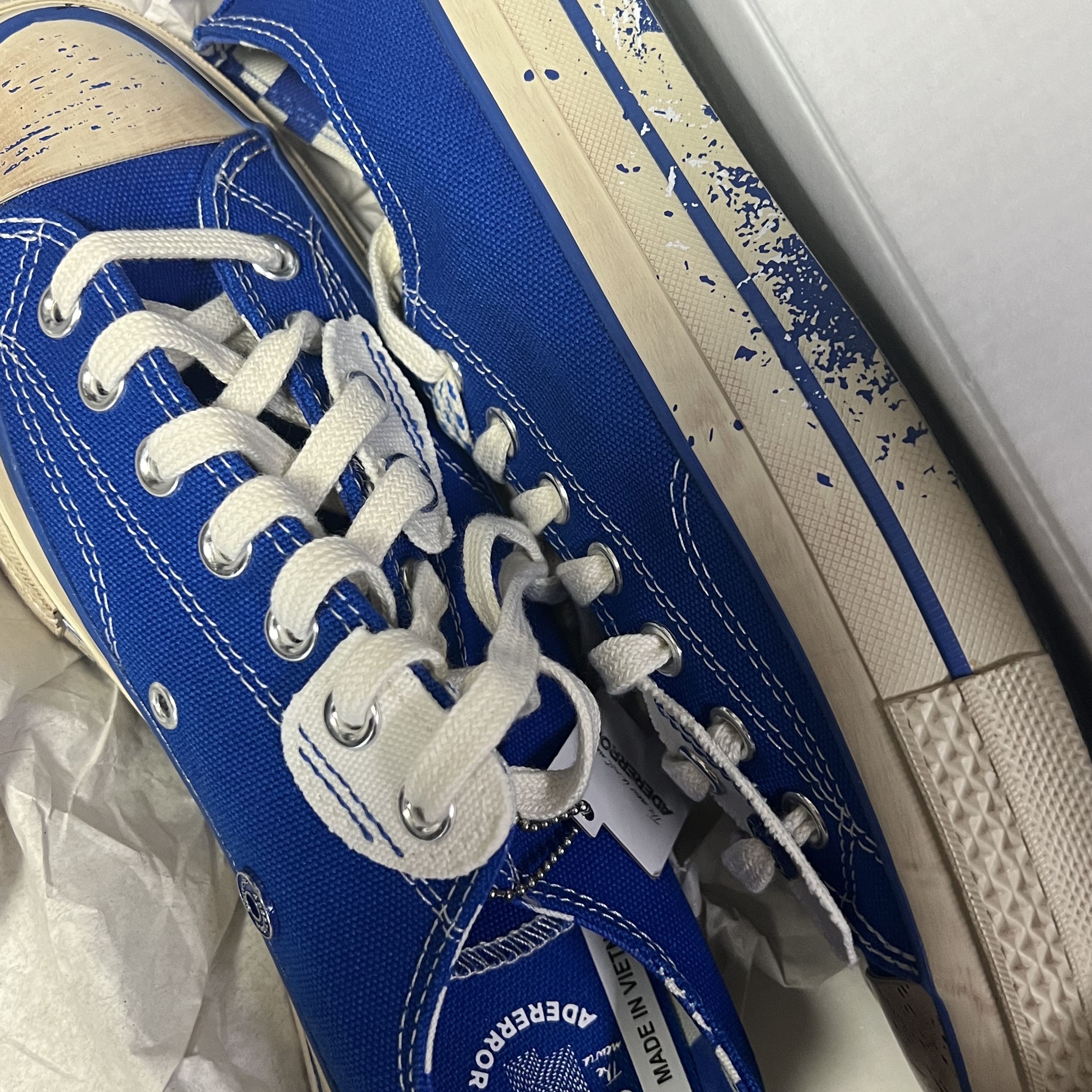 Converse x Ader Error Chuck 70 High White, Converse x Ader Error Chuck 70 Ox Imperial Blue 착용 스타일 - 2