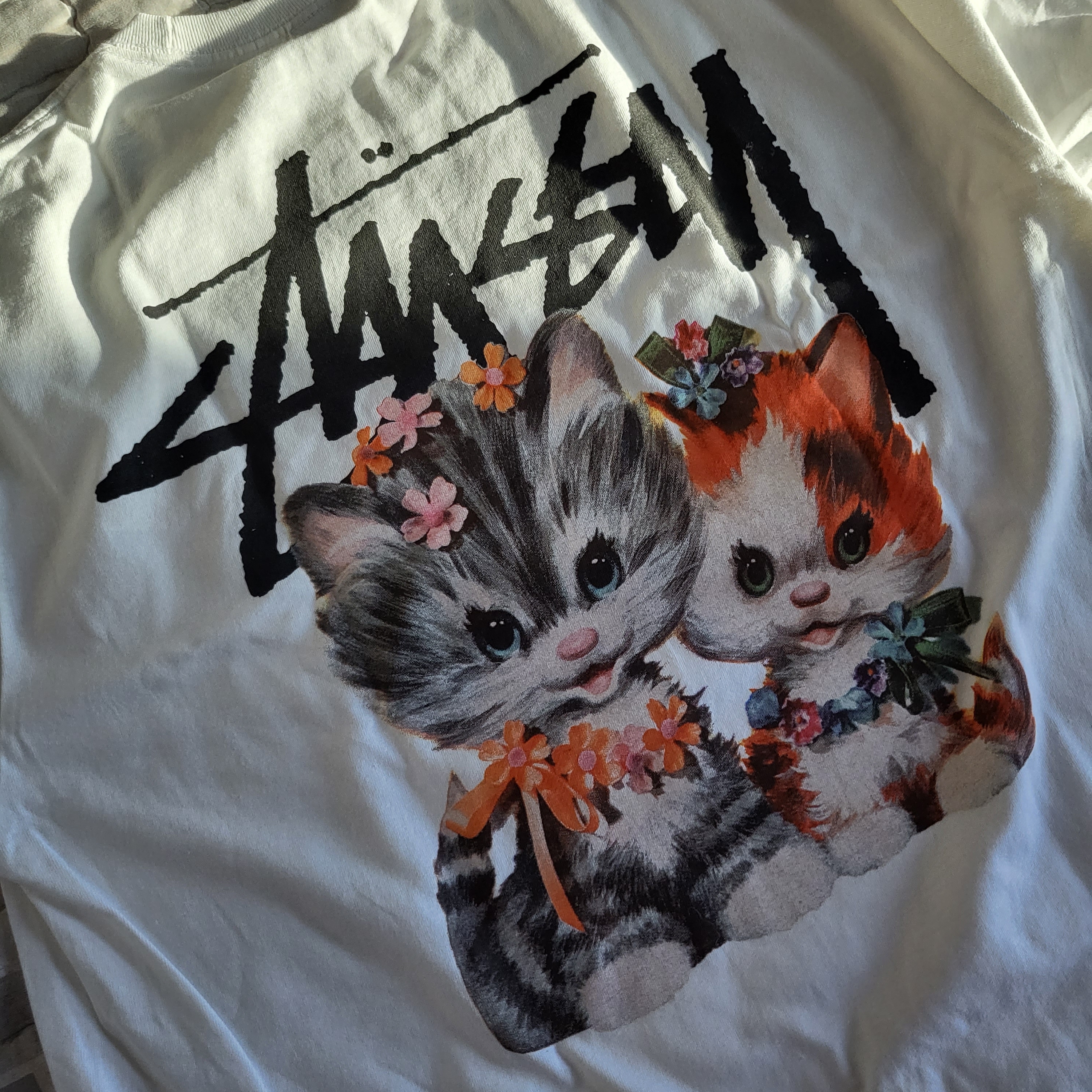 Stussy Kittens T-Shirt White 착용 스타일
