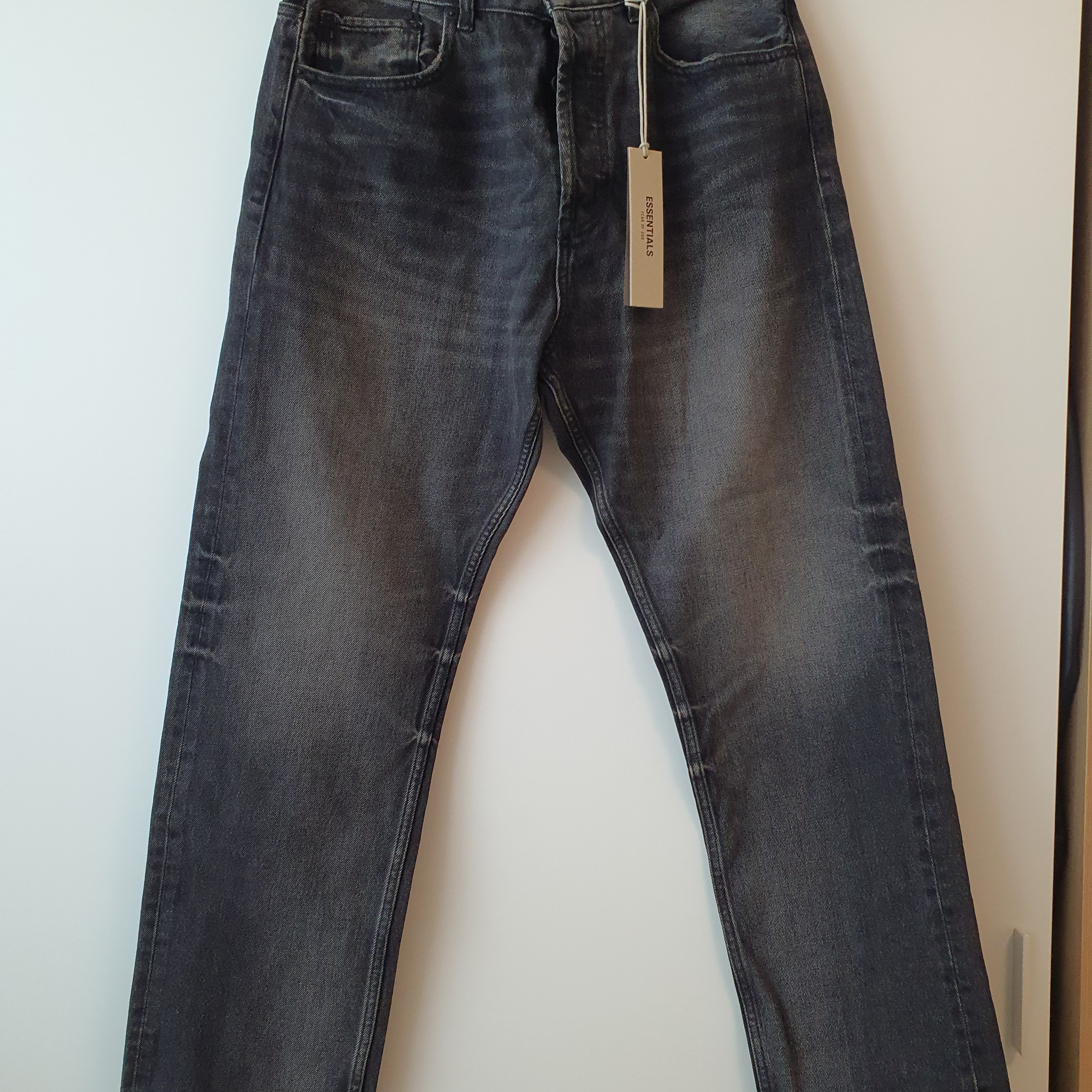 Essentials 5 Pocket Jean Black - 22SS 착용 스타일