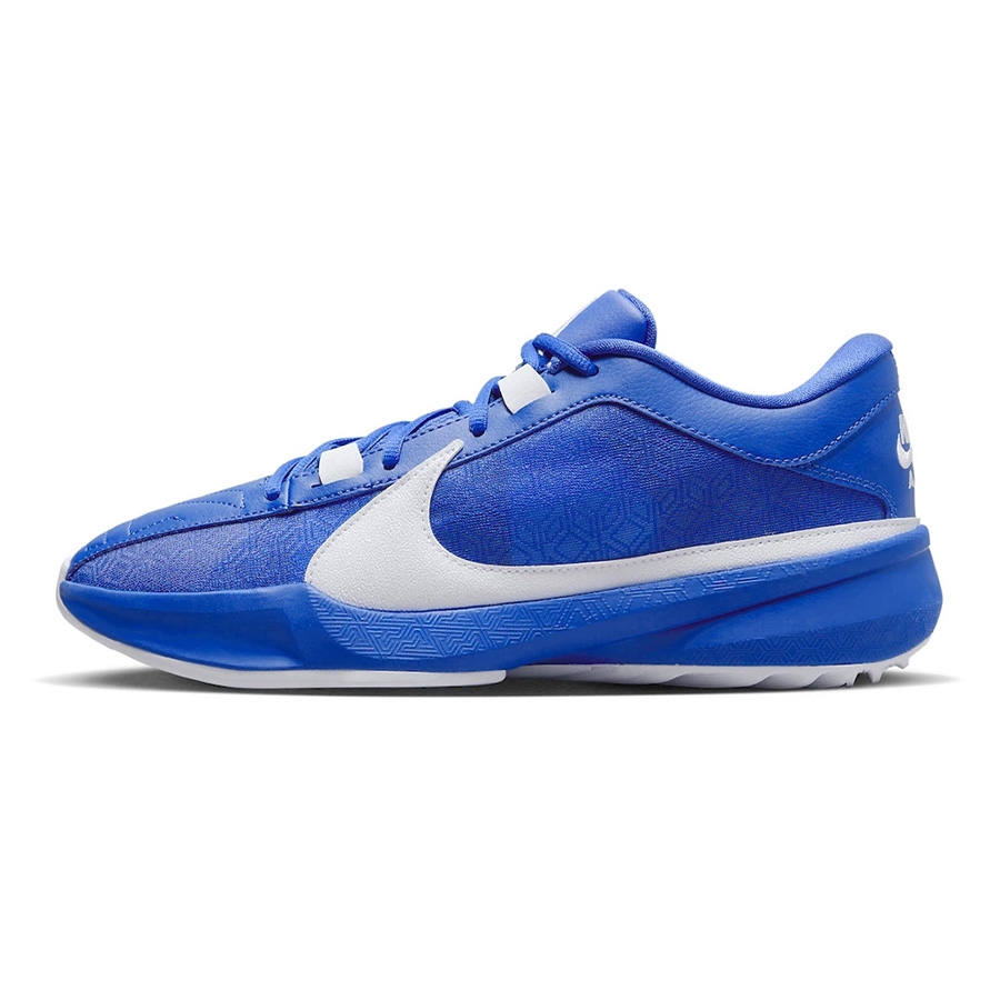 (W) Nike Zoom Vomero 5 Cobblestone and Flat Pewter, Nike Zoom Freak 4 Indigo Haze 착용 스타일 - 2
