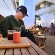 KREAM 프로필 이미지