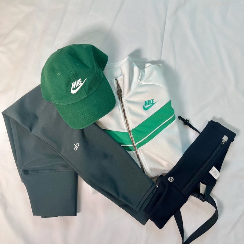 Nike Heritage 86 Futura Washed Cap Gorge Green 착용 스타일 - 2