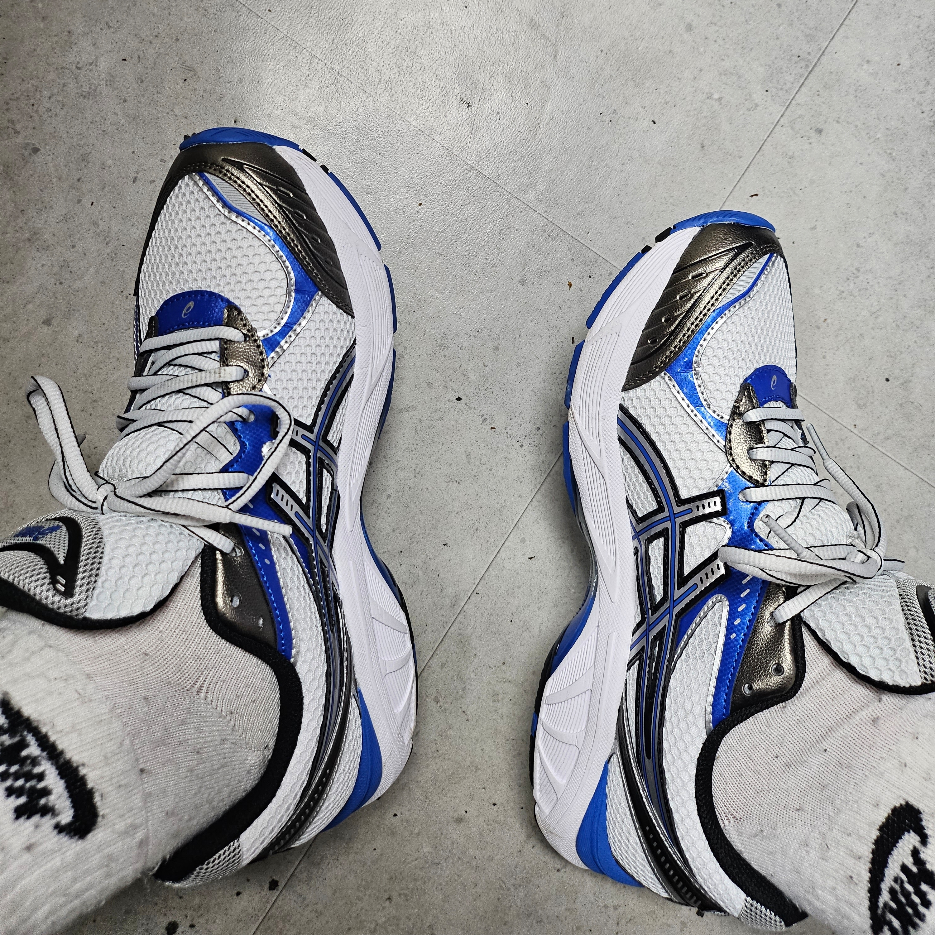 Asics GT-2160 White Illusion Blue 착용 스타일
