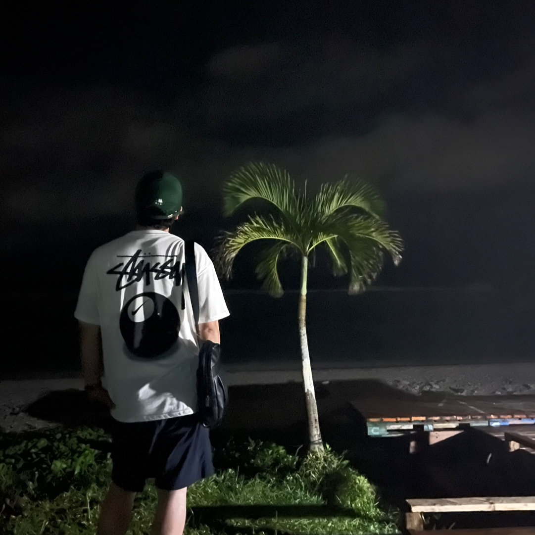 Nike x Stussy NRG FL SS 8 Ball T-Shirt White (DO9322-100) 착용 스타일