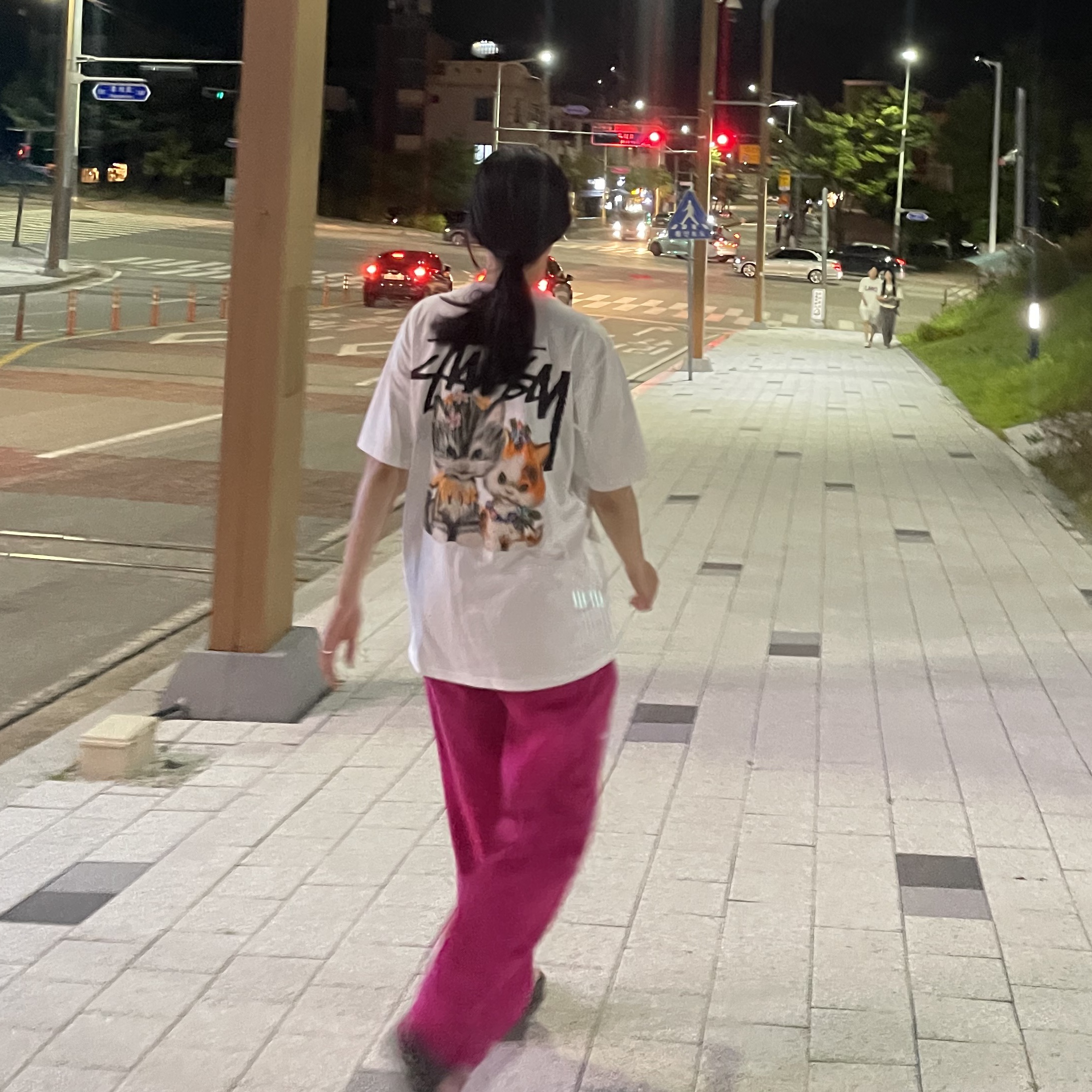Stussy Kittens T-Shirt White 착용 스타일