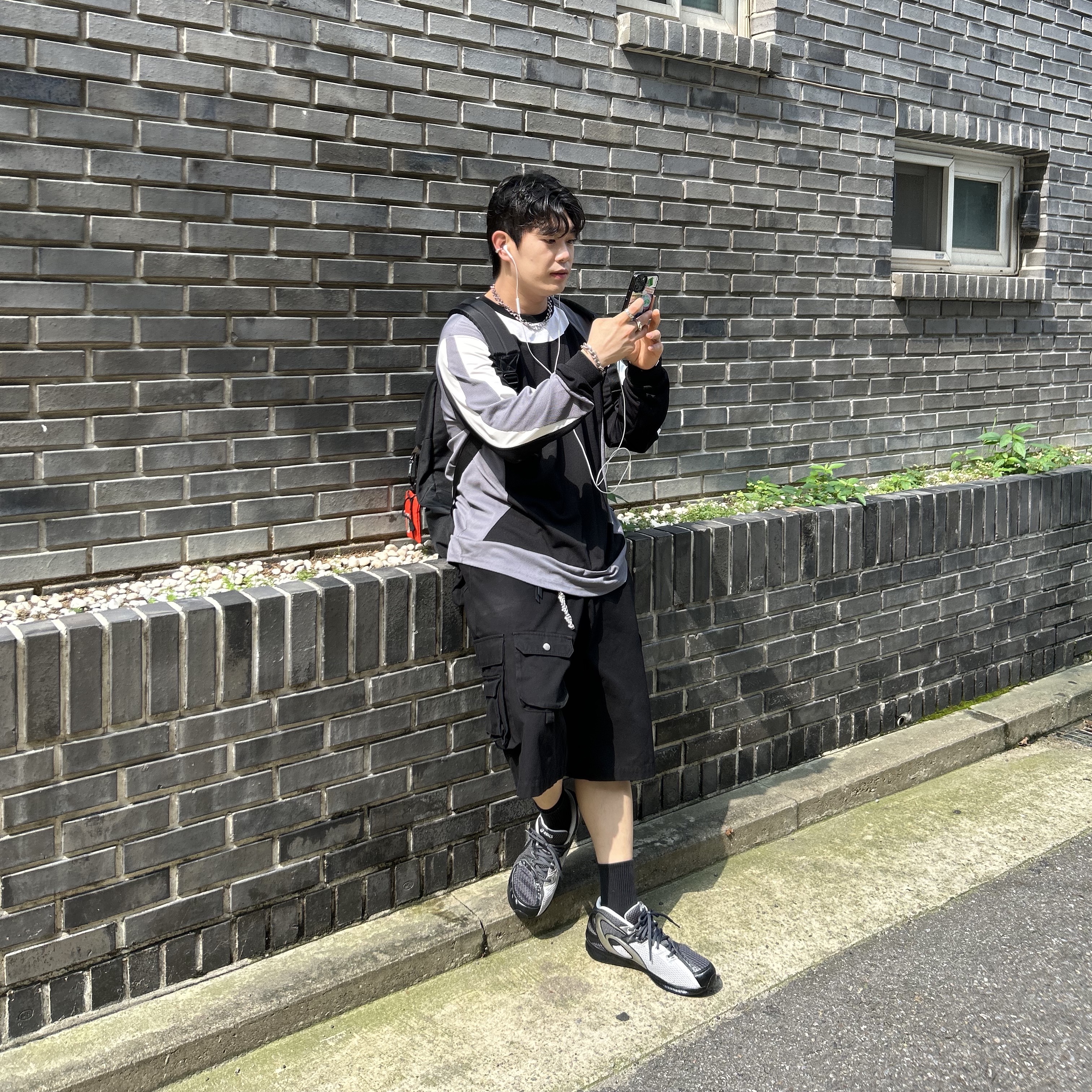 Asics x Kiko Kostadinov Gel Sokat Infinity Dark Grey 착용 스타일 - 1
