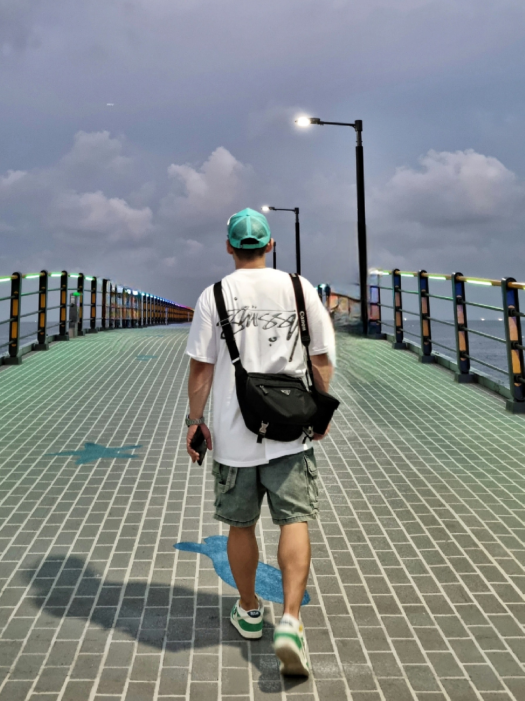 Nike x Kasina Dunk Low Road Sign - Kasina Exclusive, Stussy Mercury T-Shirt White 착용 스타일 - 4