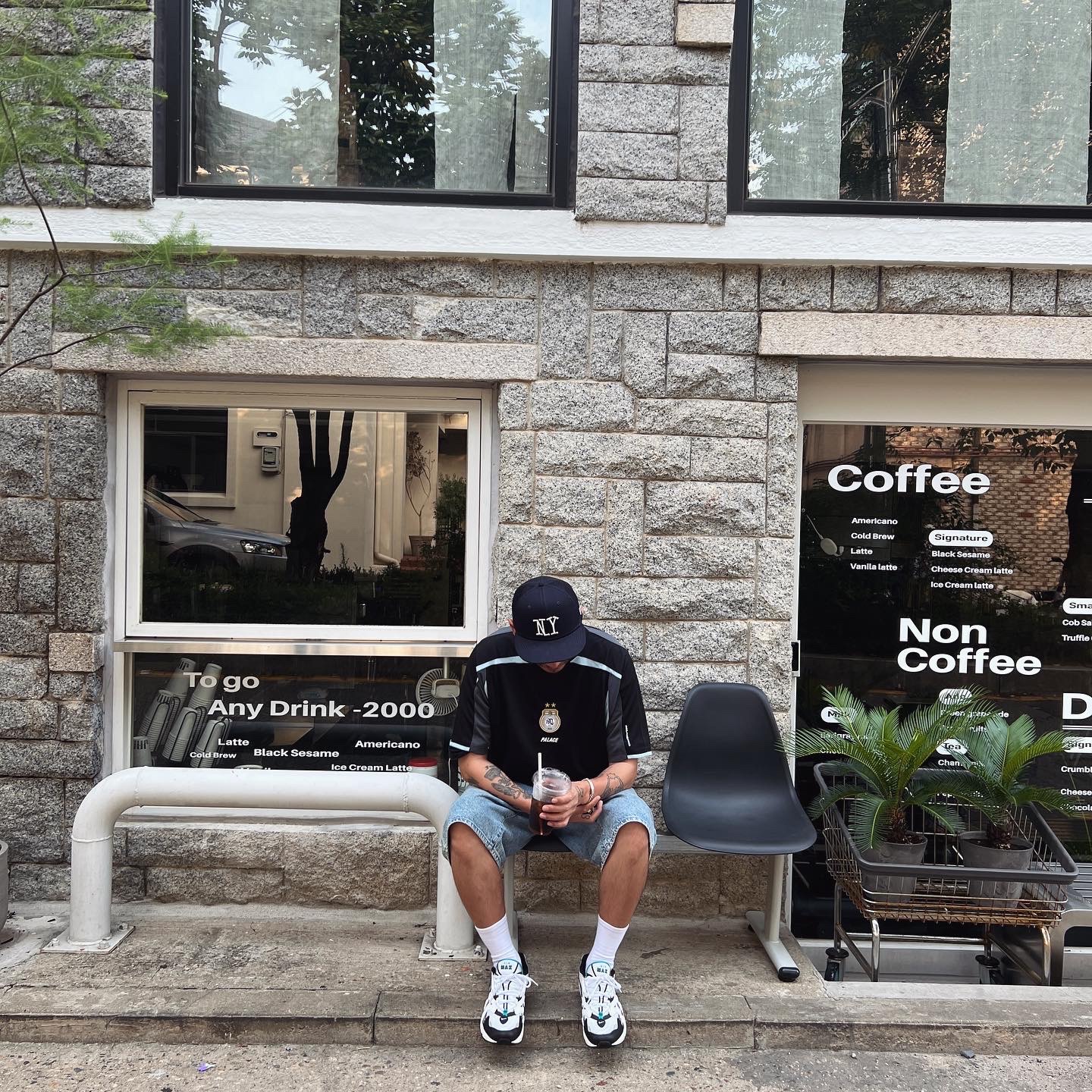 Palace Pro Jersey Black - 23FW 착용 스타일 - 3