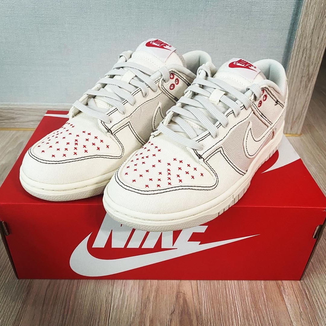 Nike Dunk Low Beige Red 착용 스타일 - 1