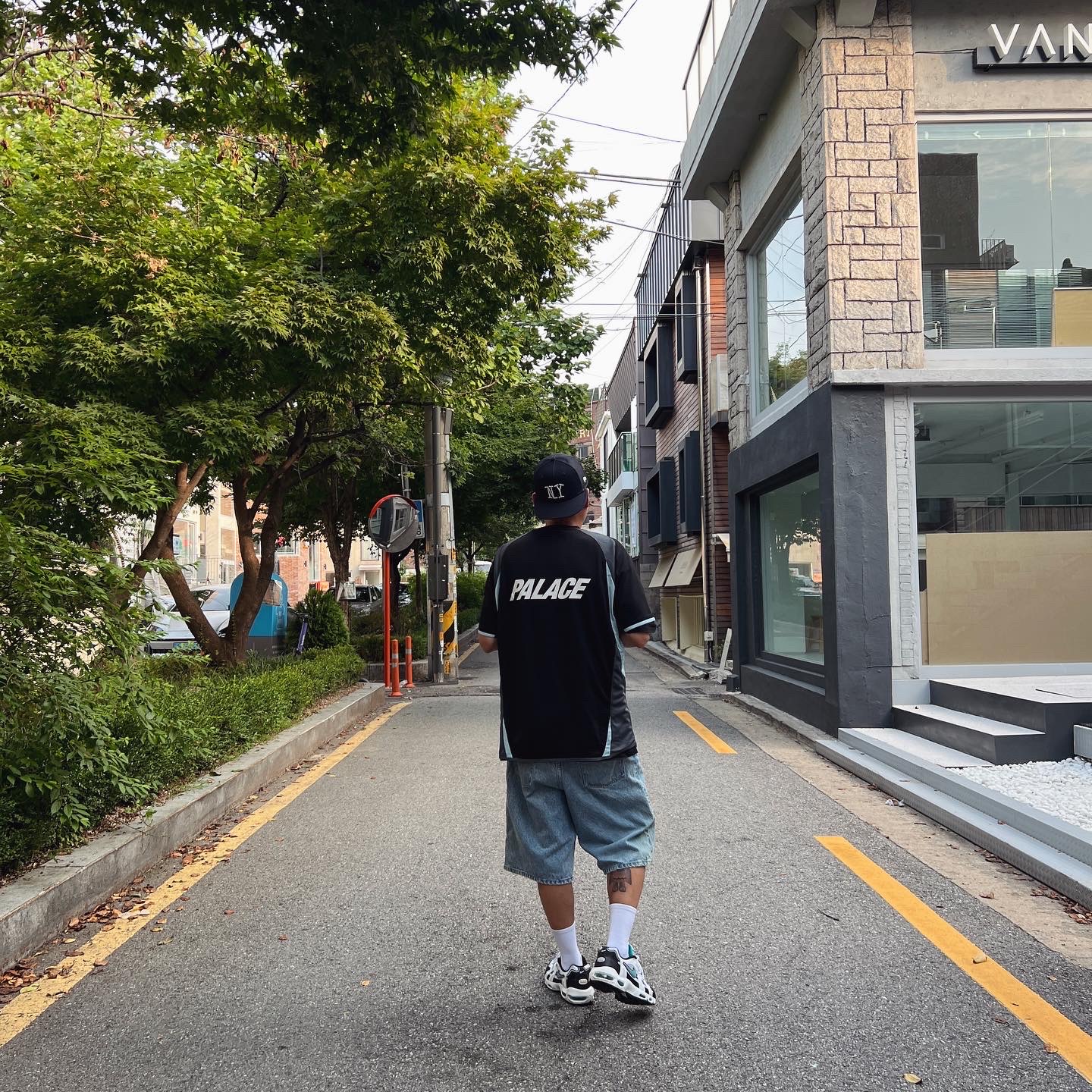Palace Pro Jersey Black - 23FW 착용 스타일 - 2