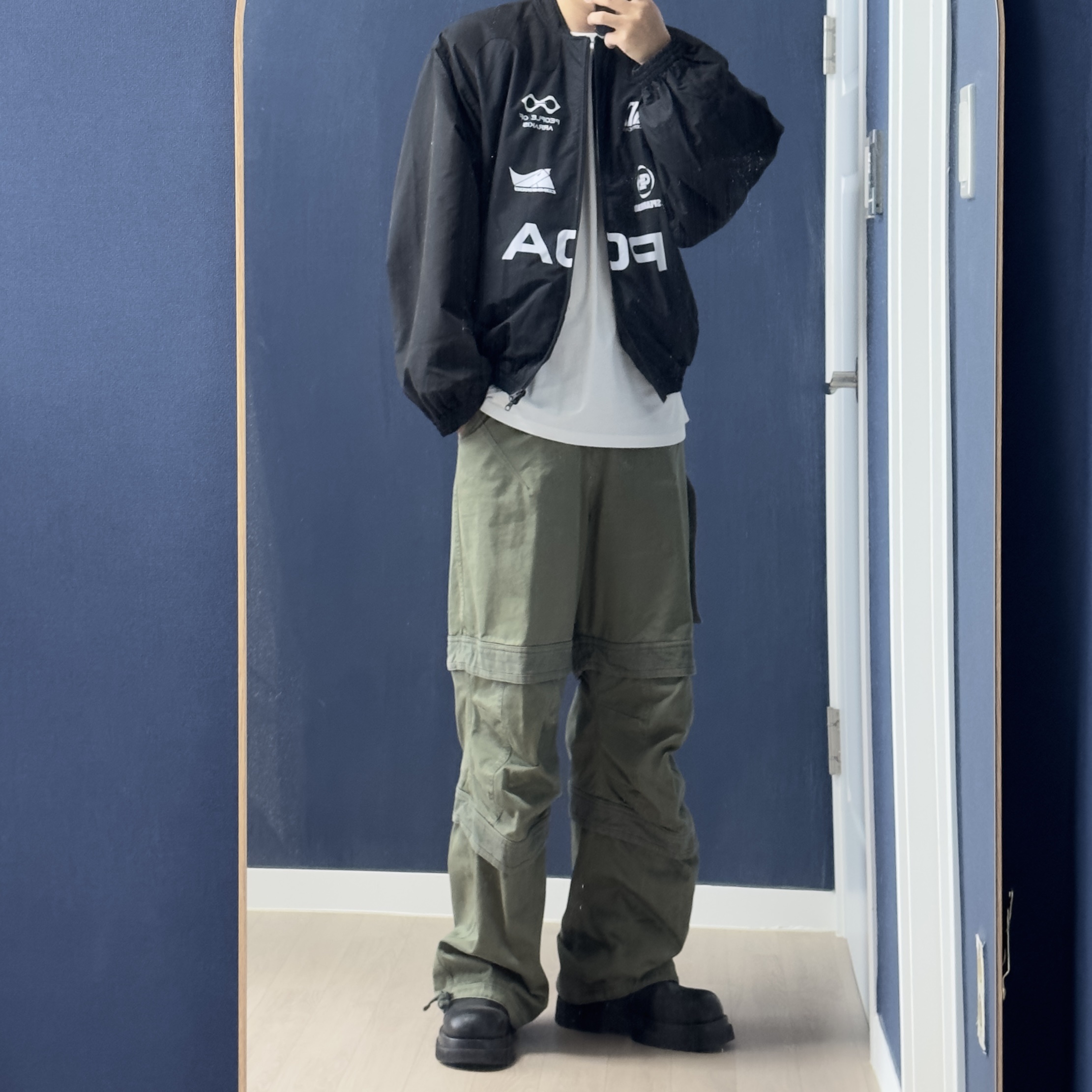 Undermycar Acer Padded Shoulder Crop Blouson Ebony - 23FW, Farfromwhat Far Layered Work Pants Olive 착용 스타일