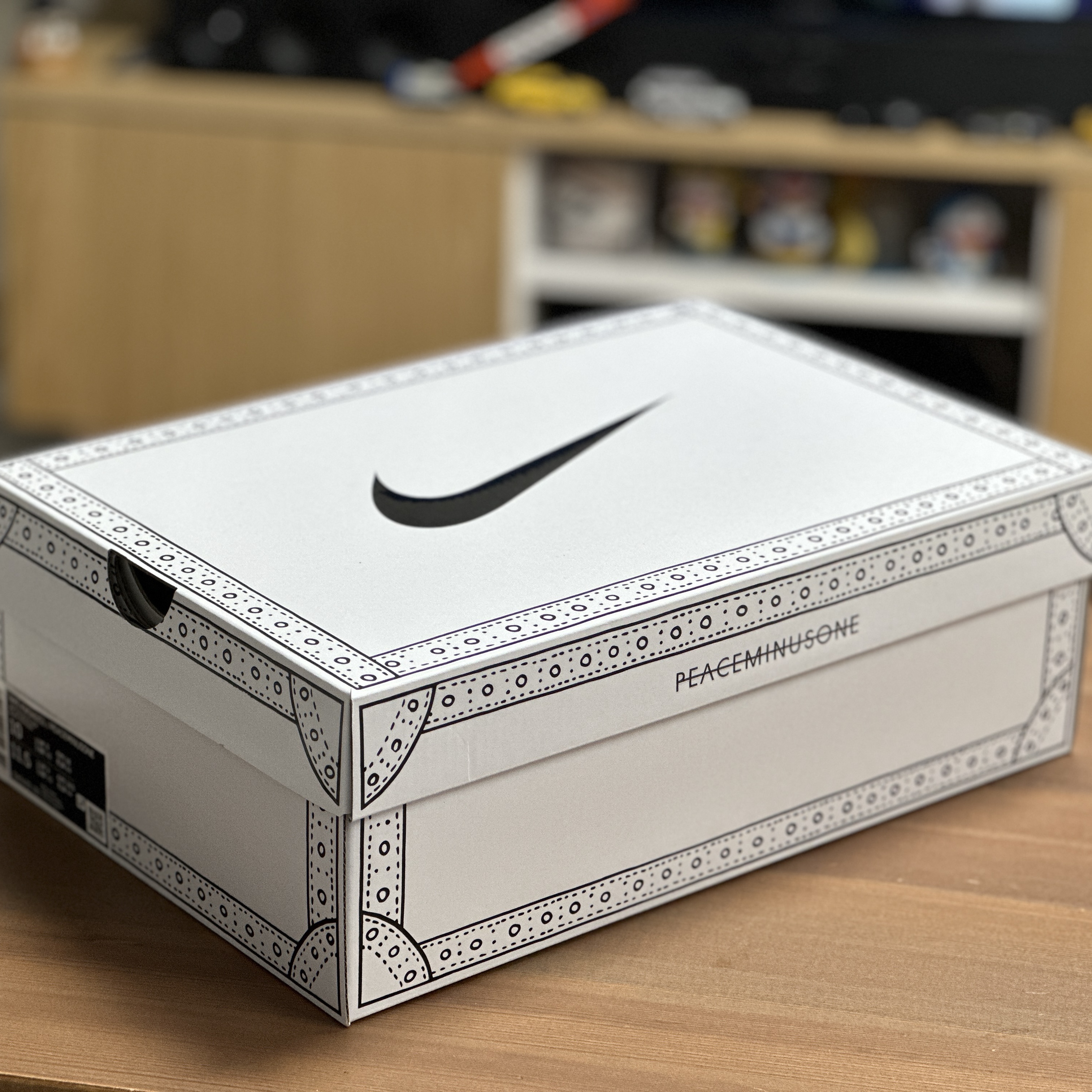 Nike x Peaceminusone Kwondo1 Black and White 착용 스타일 - 2