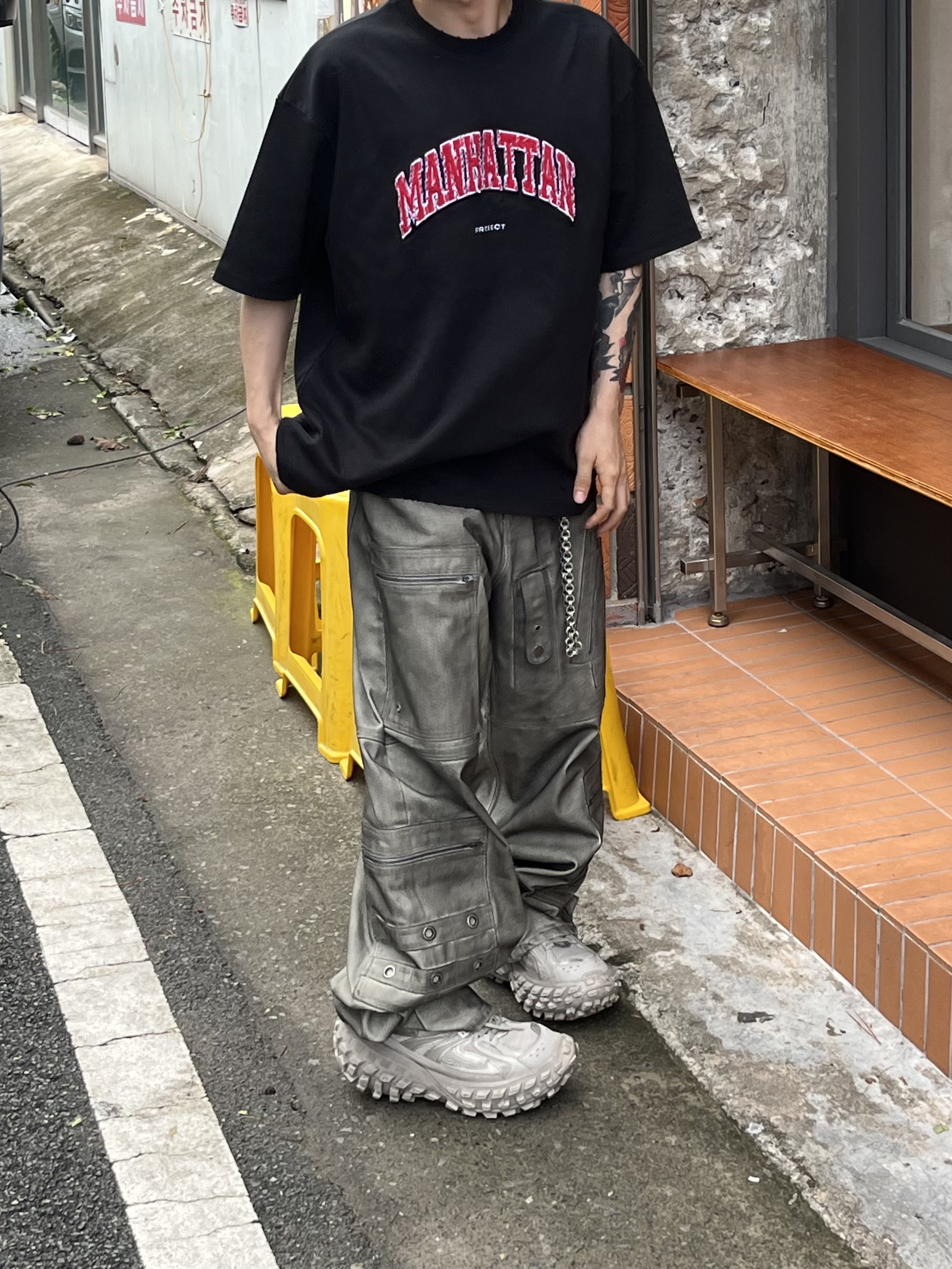 Project G/R Flight Denim Pants Dust Grey, Balenciaga Defender Sneakers Beige 착용 스타일 - 1