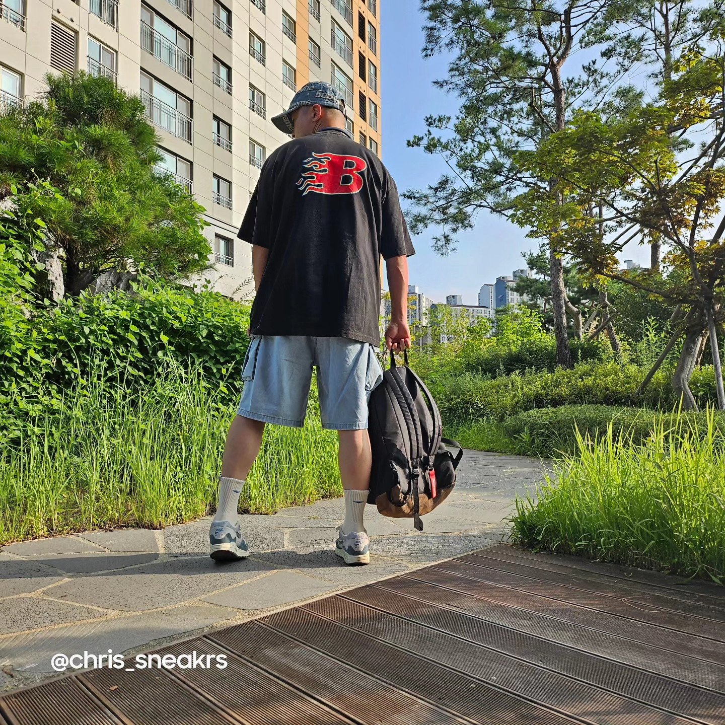 Supreme Frayed Logos Denim Camp Cap Blue - 21SS, Nike x Patta Air Max 1 Noise Aqua 착용 스타일 - 1