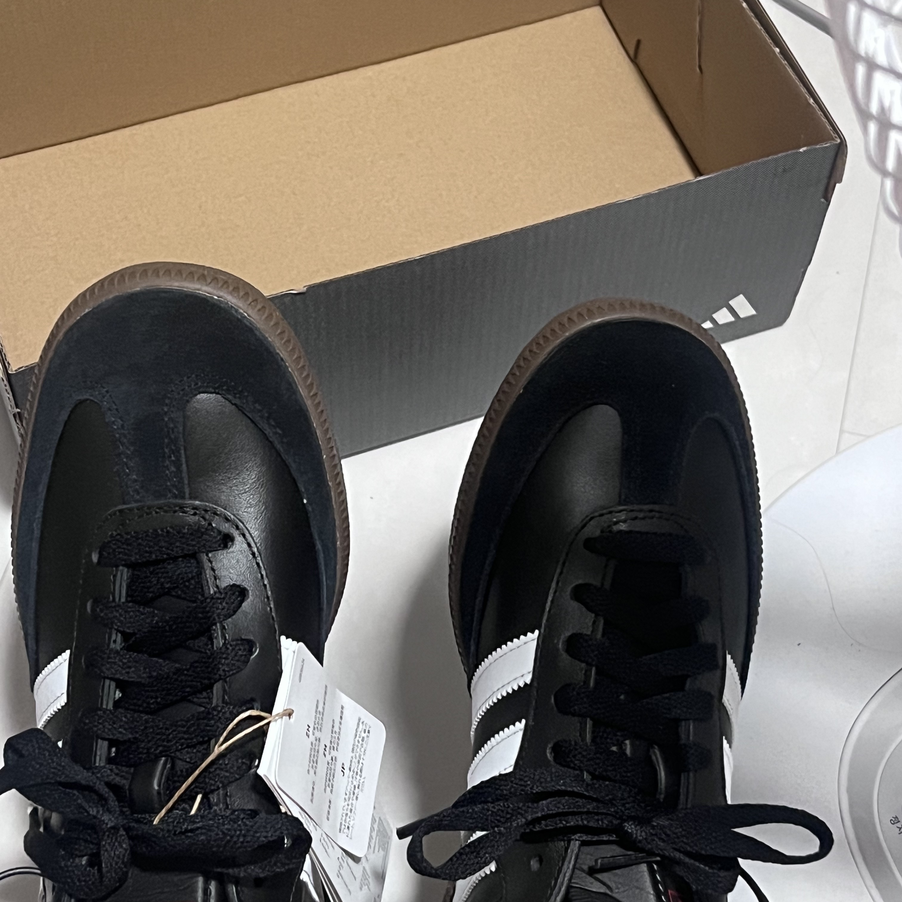 Adidas Samba Leather Core Black 착용 스타일