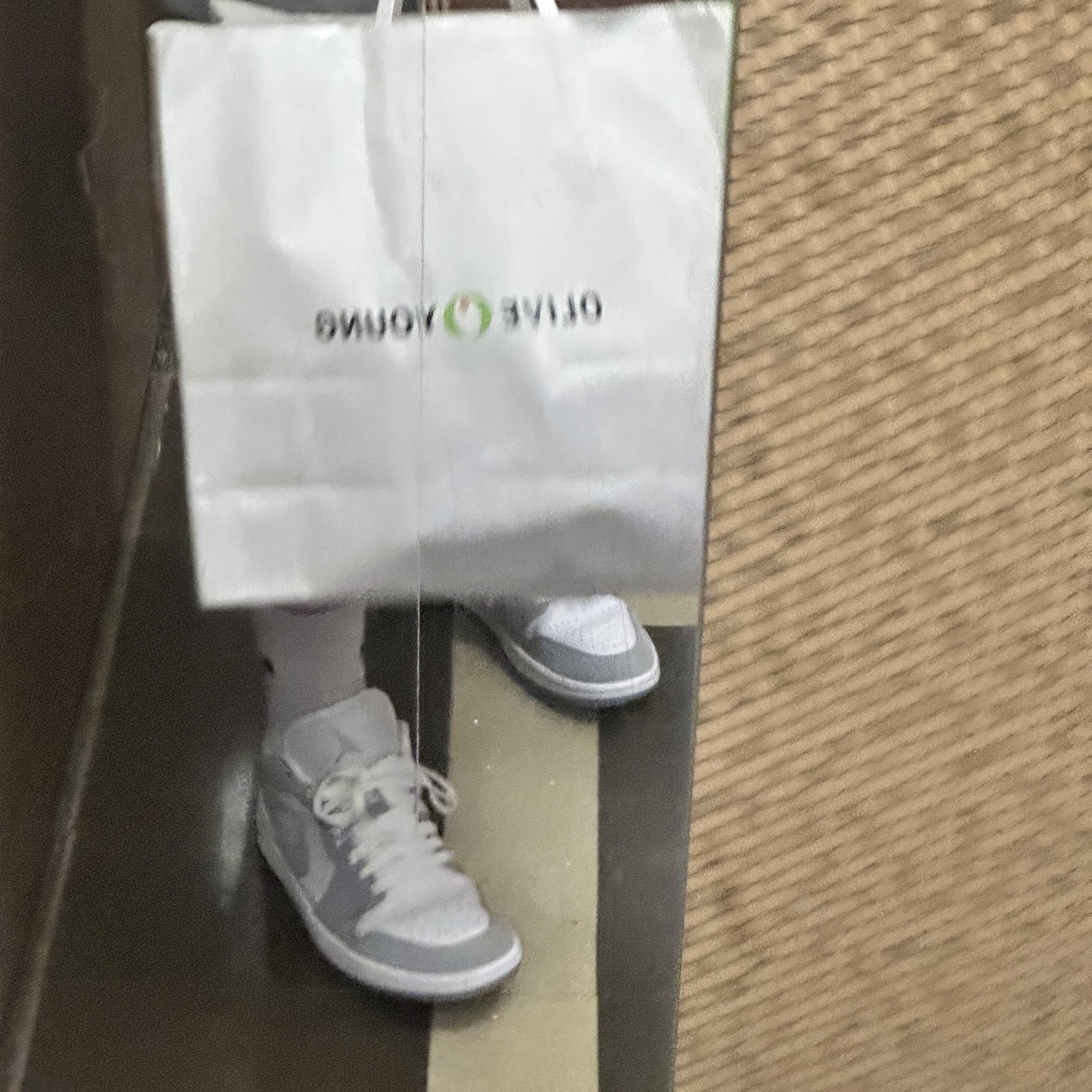(W) Jordan 1 Low White Wolf Grey 착용 스타일