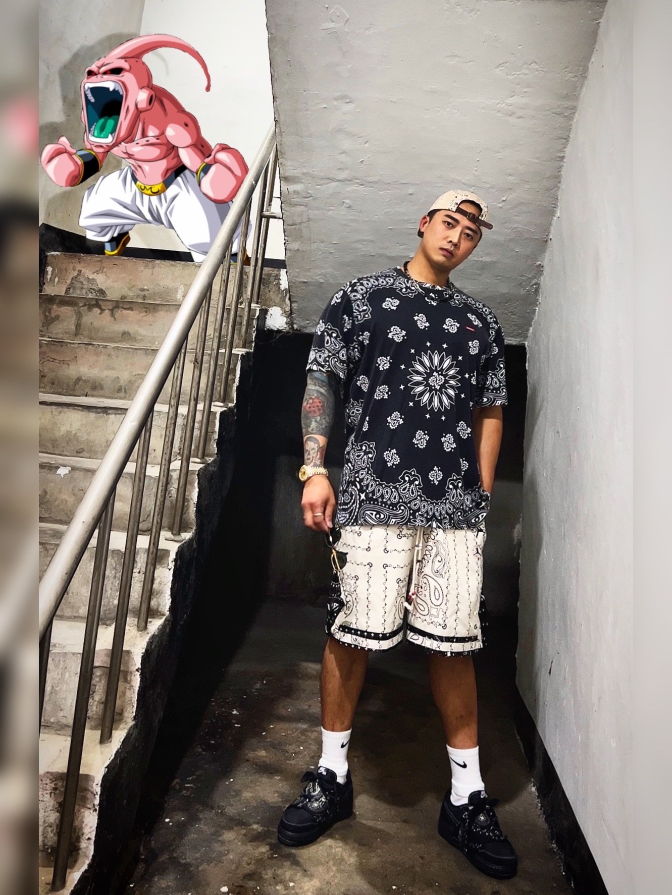 Supreme Bandana Camp Cap Tan - 21SS, Jordan x Travis Scott Shorts Light Iron Ore - US/EU 착용 스타일 - 2