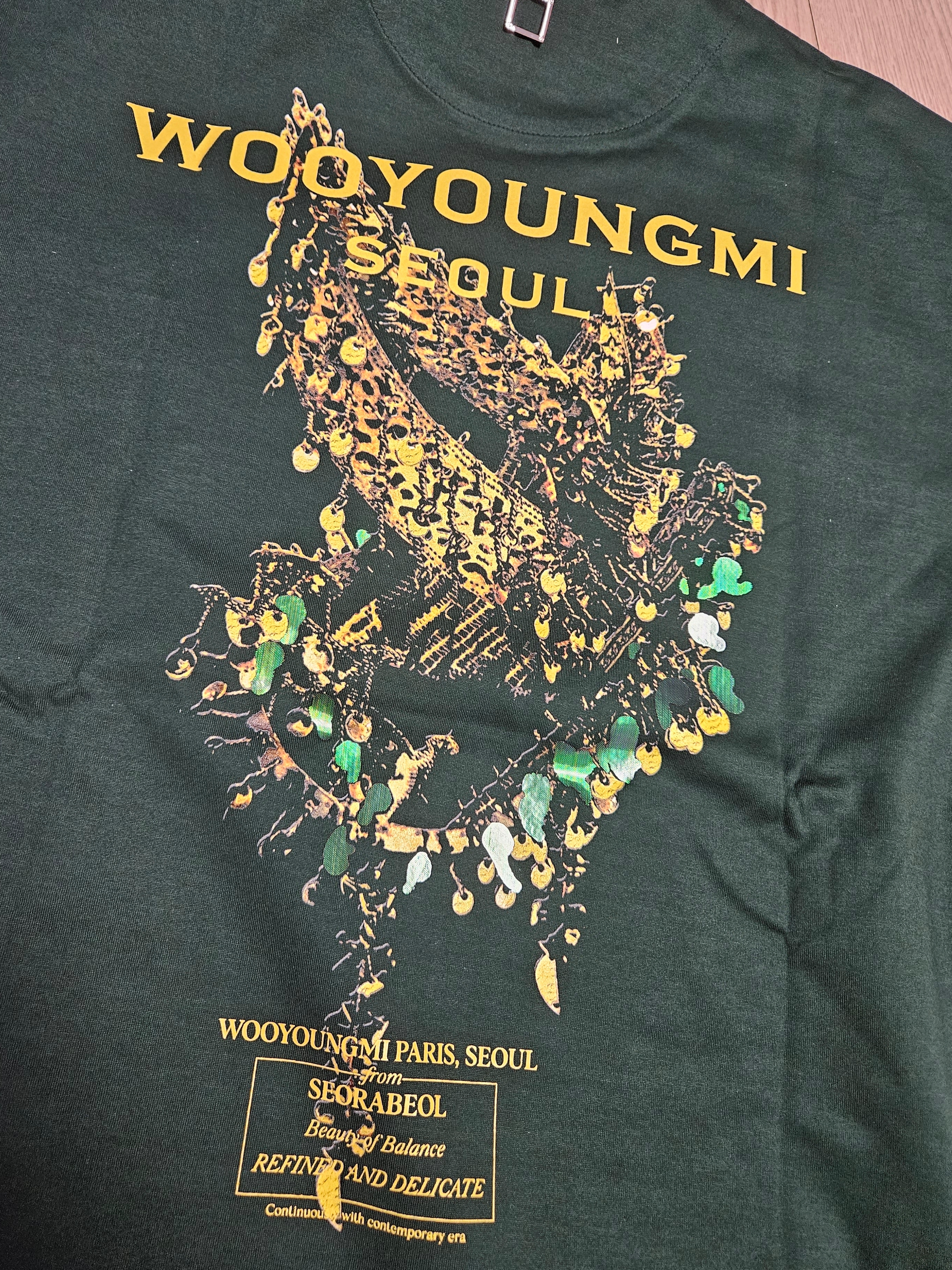 Wooyoungmi Flower Print Back Logo T-Shirt Ivory - 23SS, Wooyoungmi Volcano Varsity Jacket Green - 23FW 착용 스타일 - 5