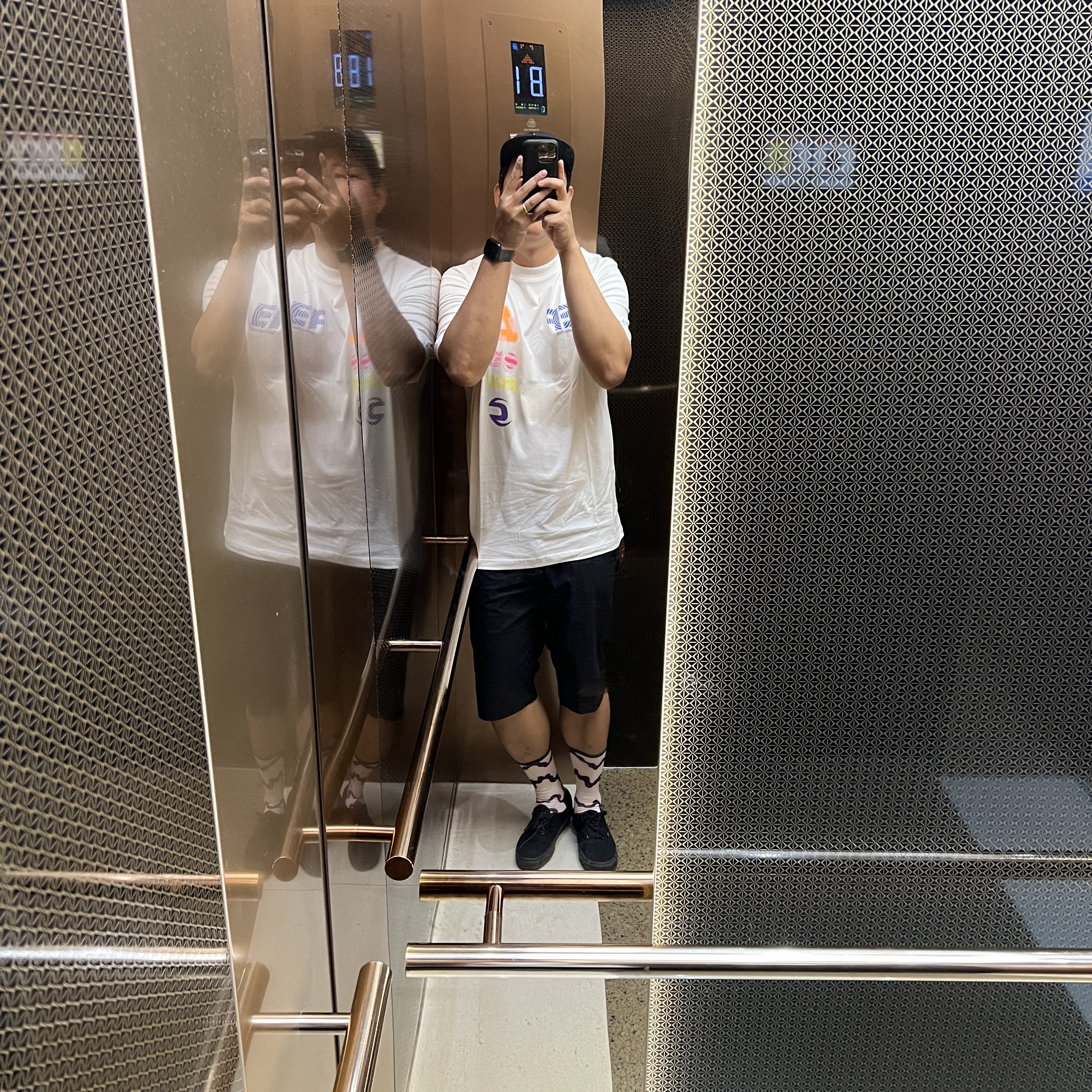 Palace x Rapha Off Bike T-Shirt White - 20FW 착용 스타일