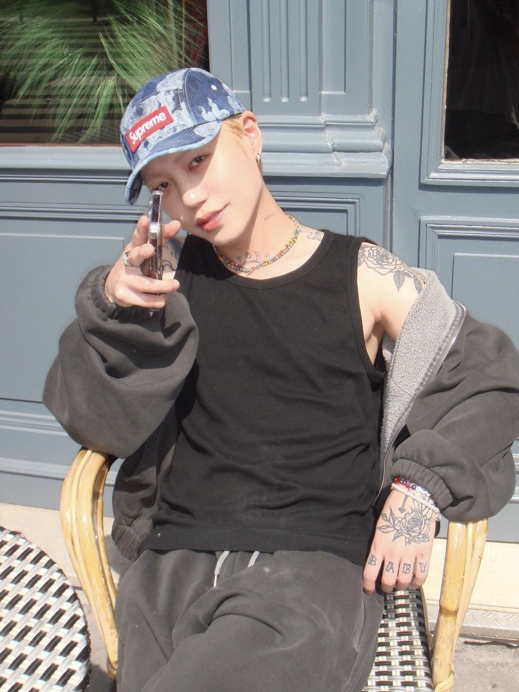 Supreme Flames Jacquard Denim Camp Cap Washed Indigo - 23SS 착용 스타일