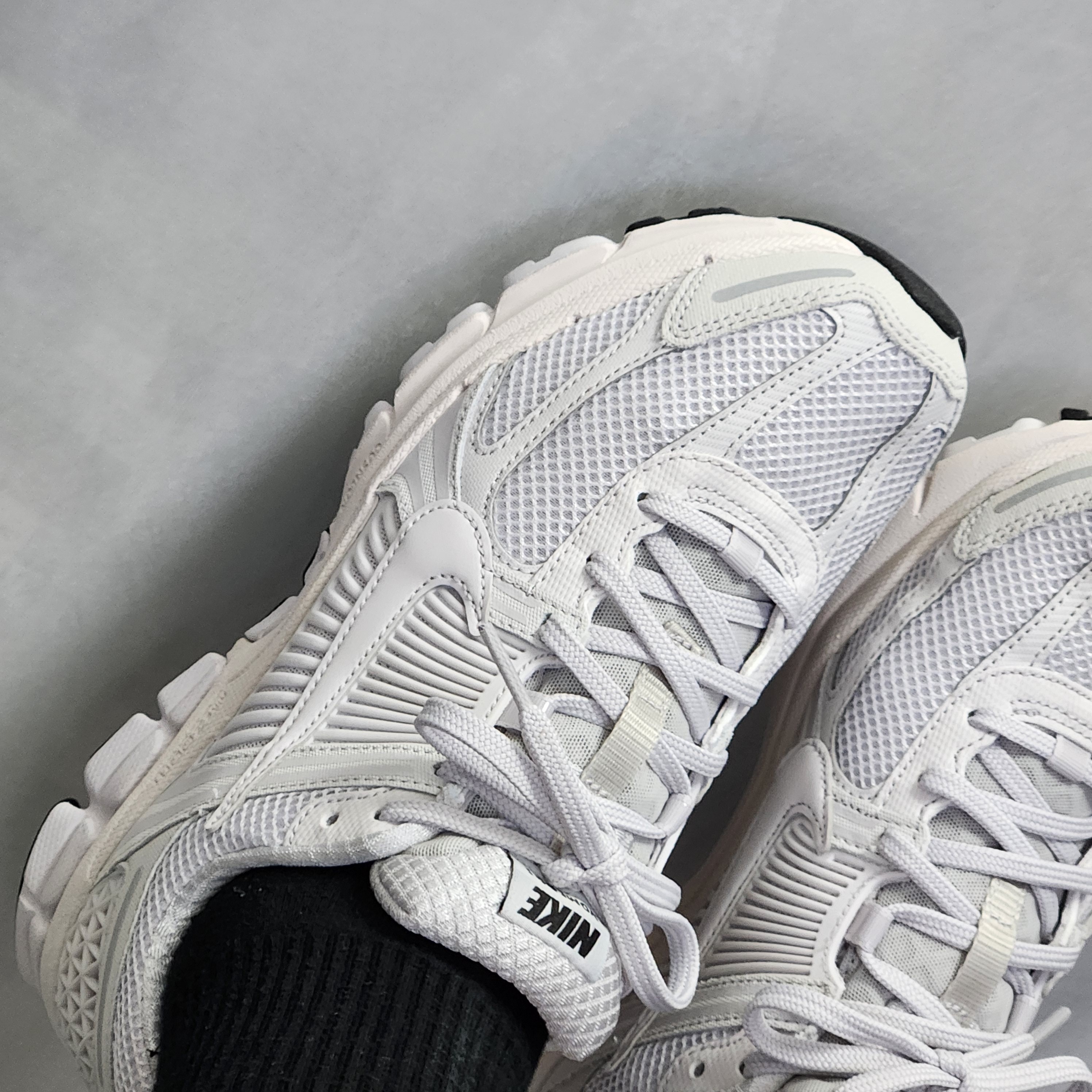 Nike Zoom Vomero 5 SP Vast Grey 2023 착용 스타일